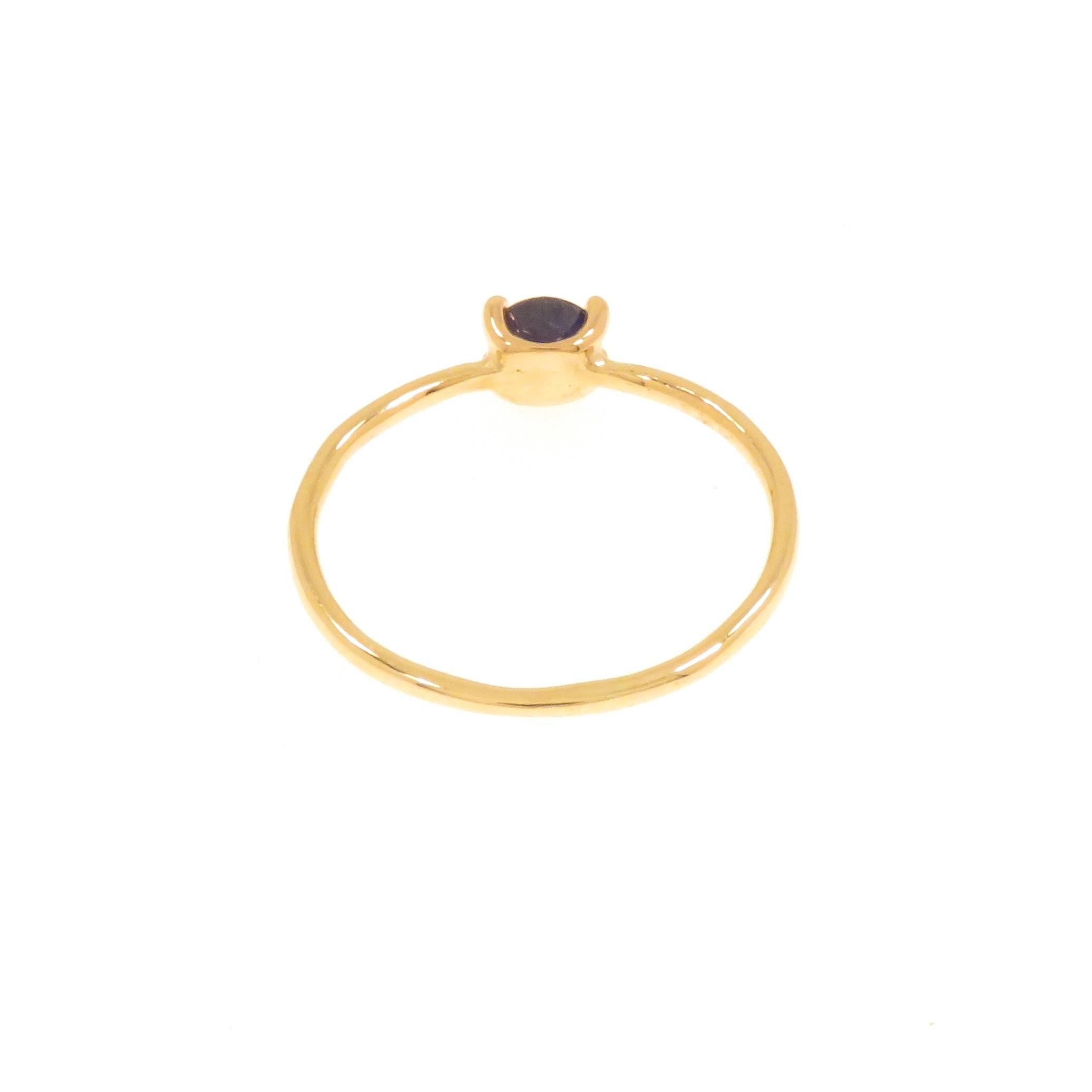 Zafiro talla oval Anillo de oro rosa de 9 quilates Hecho a mano en Italia en venta 3
