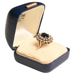 Zafiro talla oval (aprox. 1,00 quilates), Anillo racimo de diamantes, Oro amarillo 14k