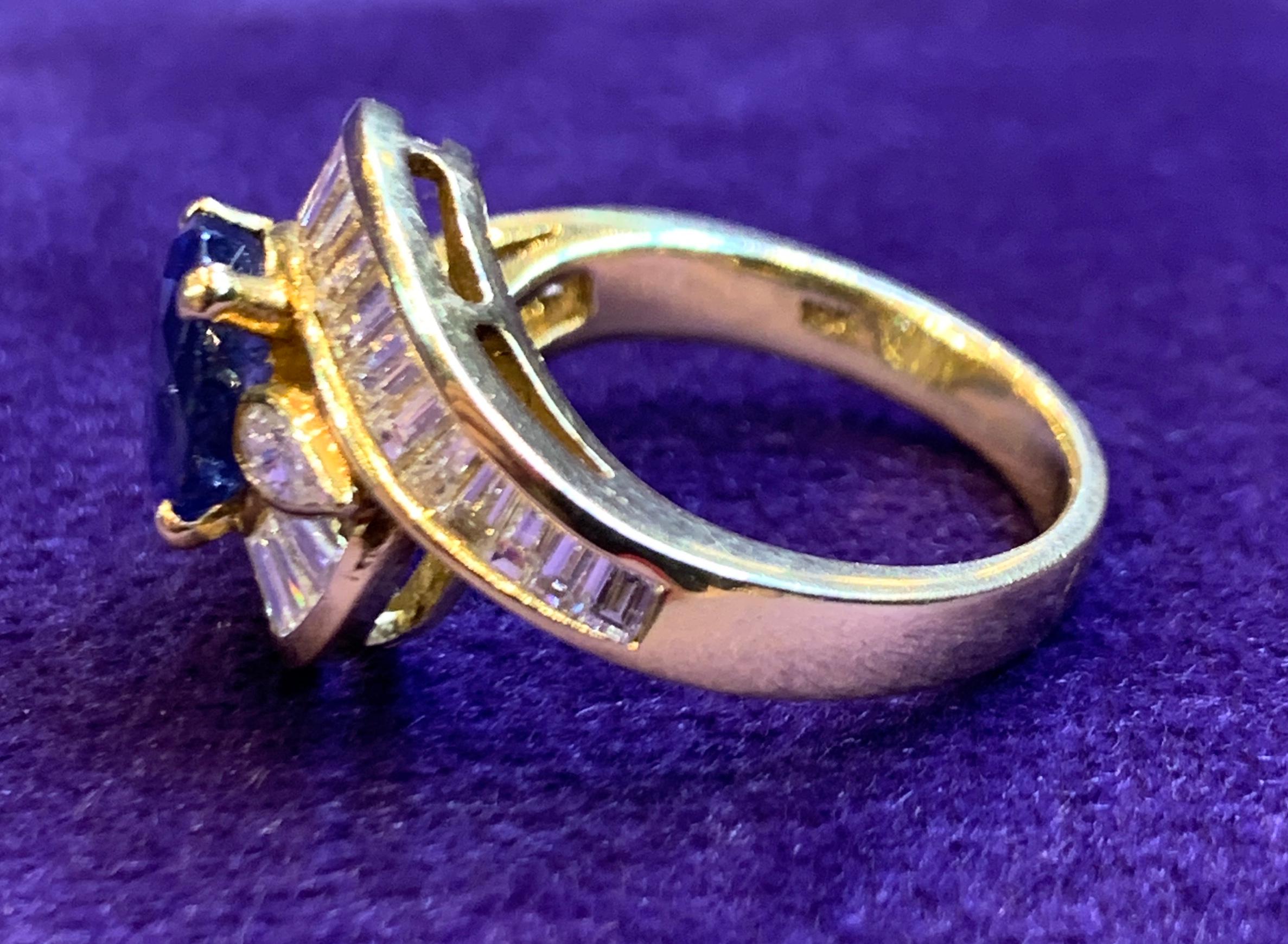 Oval Cut Sapphire & Diamond Cocktail Ring For Sale 2