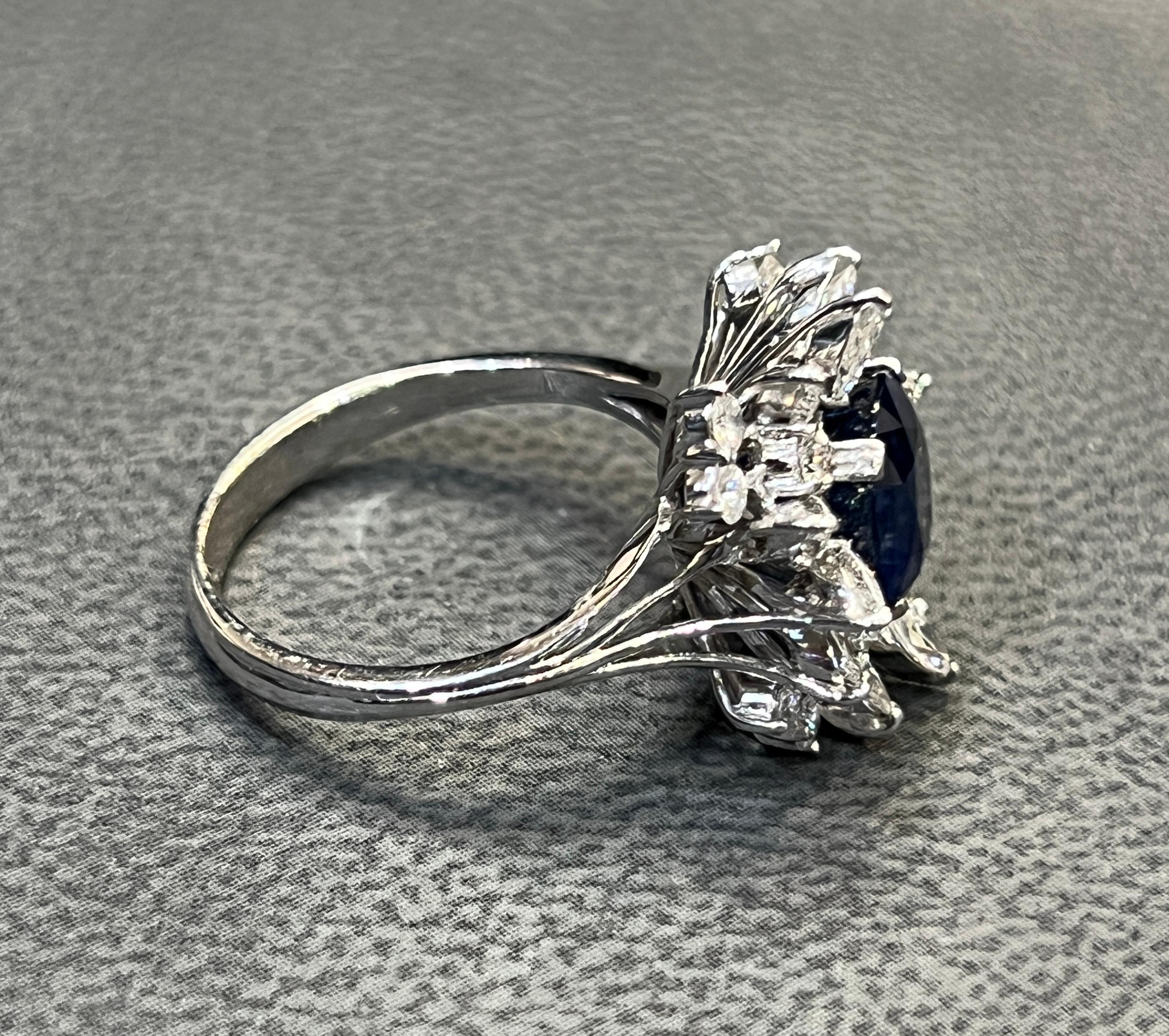 Oval Cut Sapphire & Diamond Cocktail Ring For Sale 2