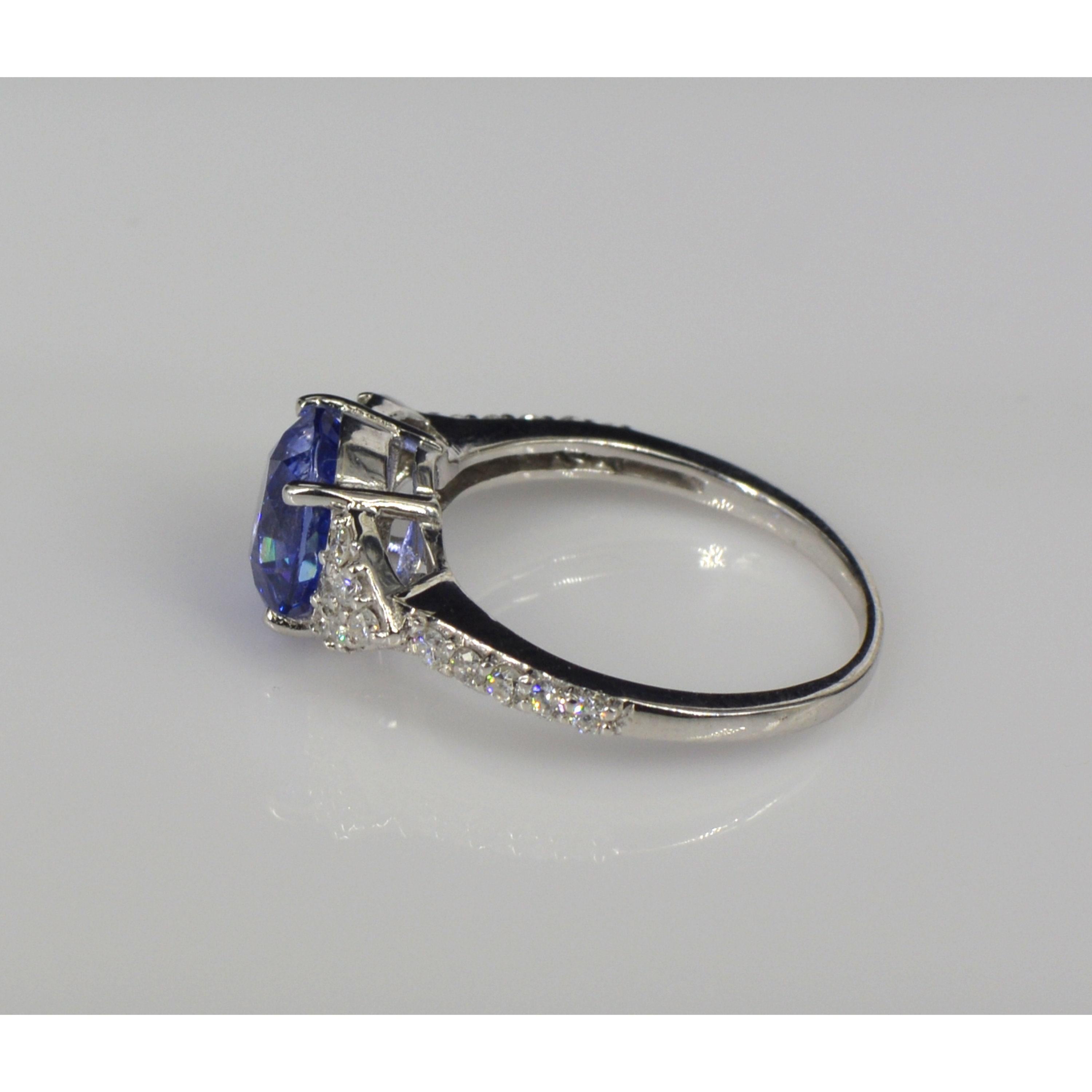 For Sale:  Oval Cut Sapphire Engagement Ring, Vintage Natural Sapphire Wedding Ring 2