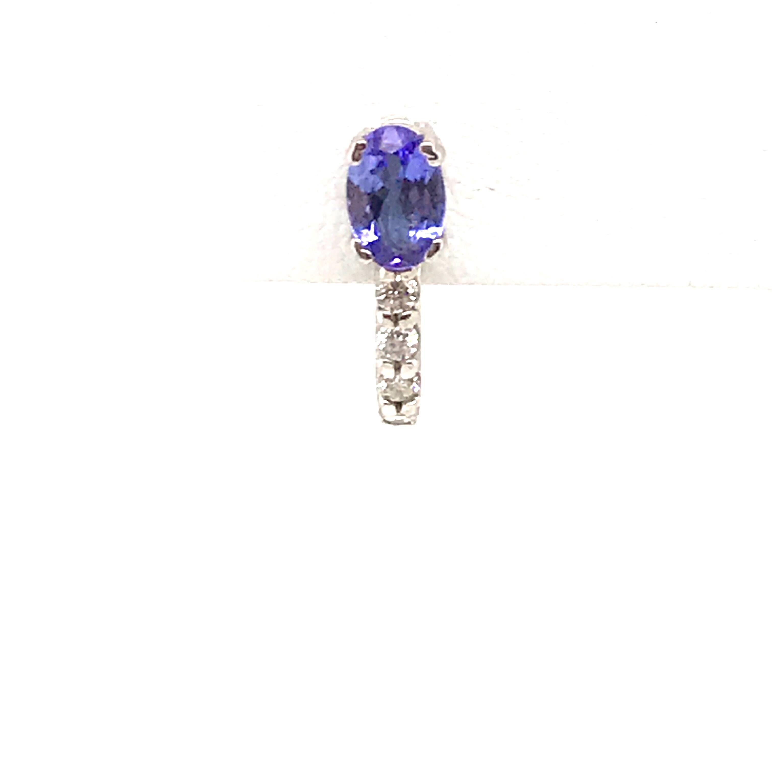 Oval Cut Tanzanite Diamond Huggie Earrings 1.17 Carat 14 Karat White Gold In New Condition In New York, NY