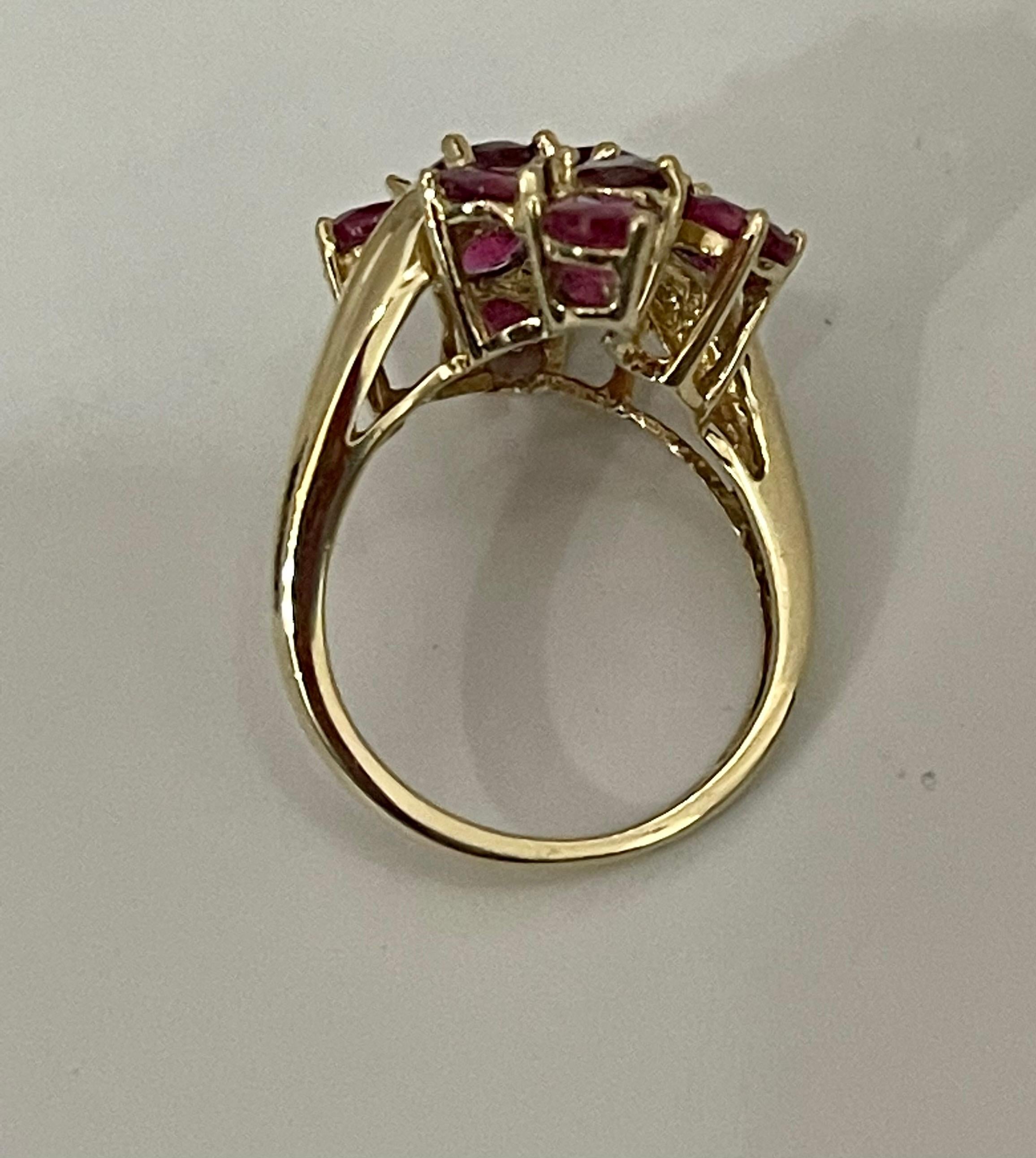 Oval Cut Treated Rubies 3.5 Ct 14 Karat Yellow Gold Ring 3