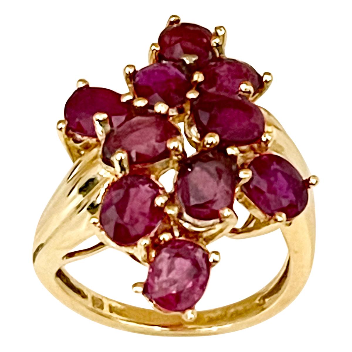 Oval Cut Treated Rubies 3.5 Ct 14 Karat Yellow Gold Ring