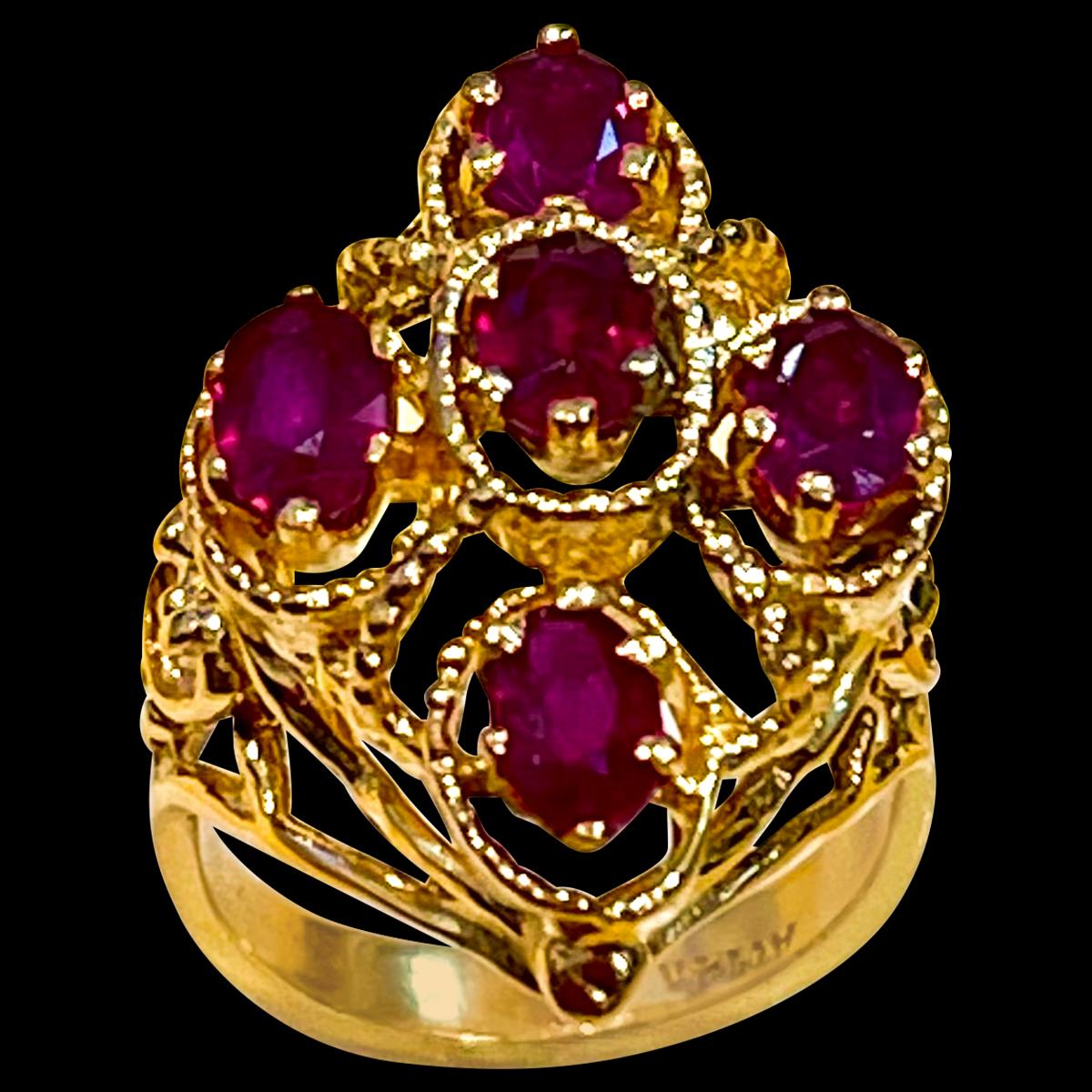 Oval Cut Treated Rubies 5 Ct 14 Karat Yellow Gold Flower Cocktail Ring, Size 6
Theses rubies are treated
 prong set
14 Karat Yellow Gold: 8.5  gram
Ring Size 6 ( can be altered for no charge )
Simple ring for the people  who don't like bling of