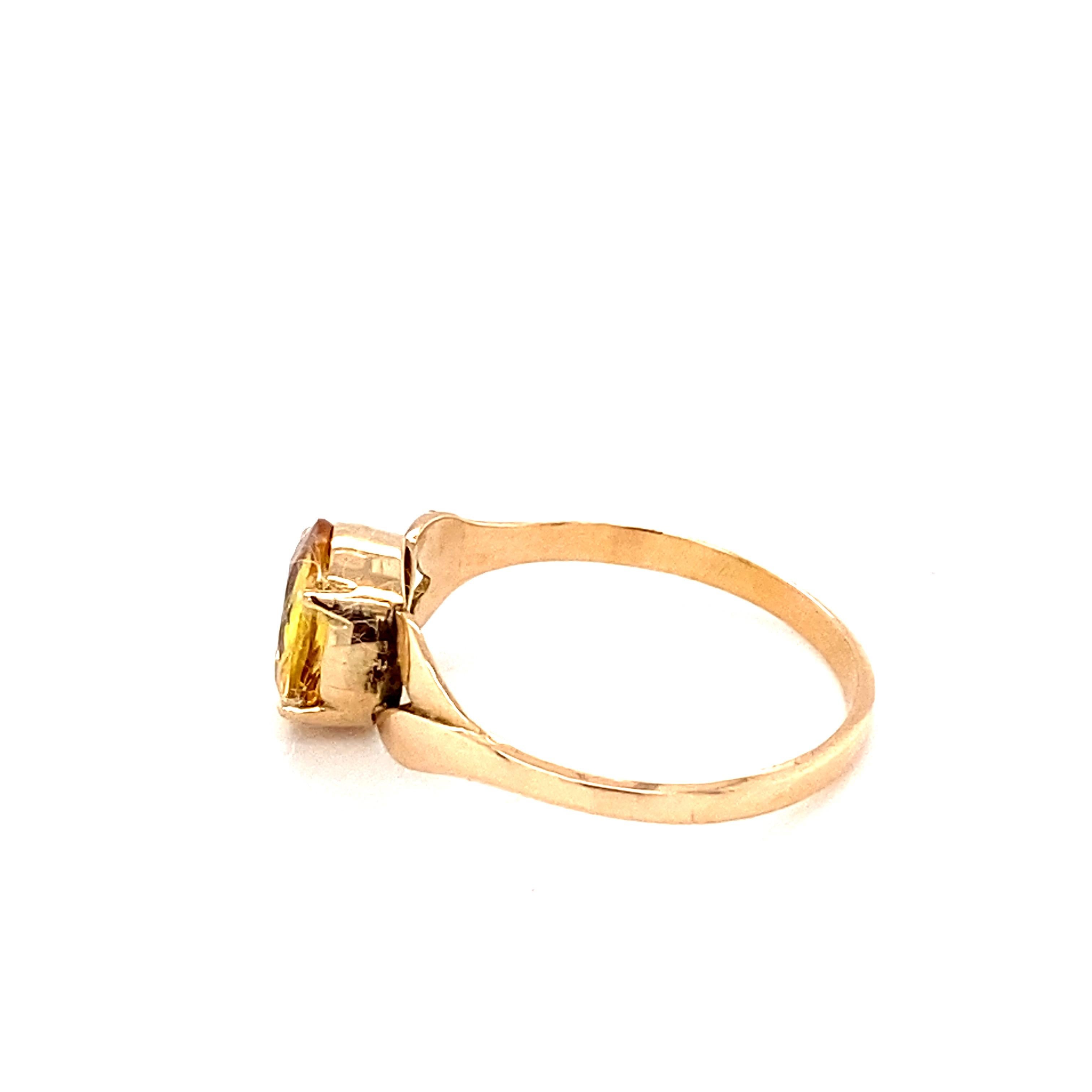 Oval Cut Yellow Sapphire Yellow Gold Ring For Sale 6