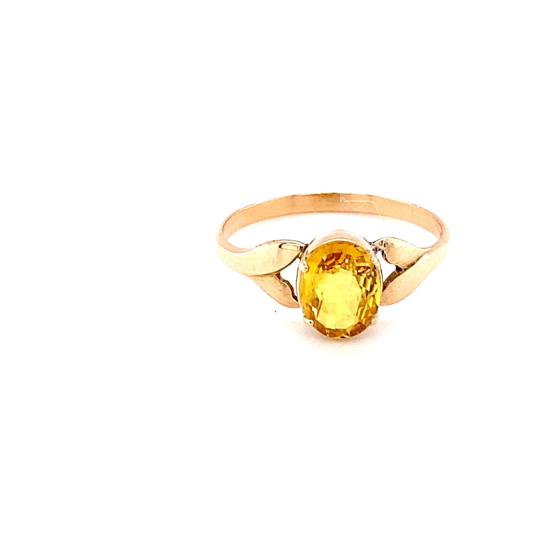 Oval Cut Yellow Sapphire Yellow Gold Ring For Sale 9