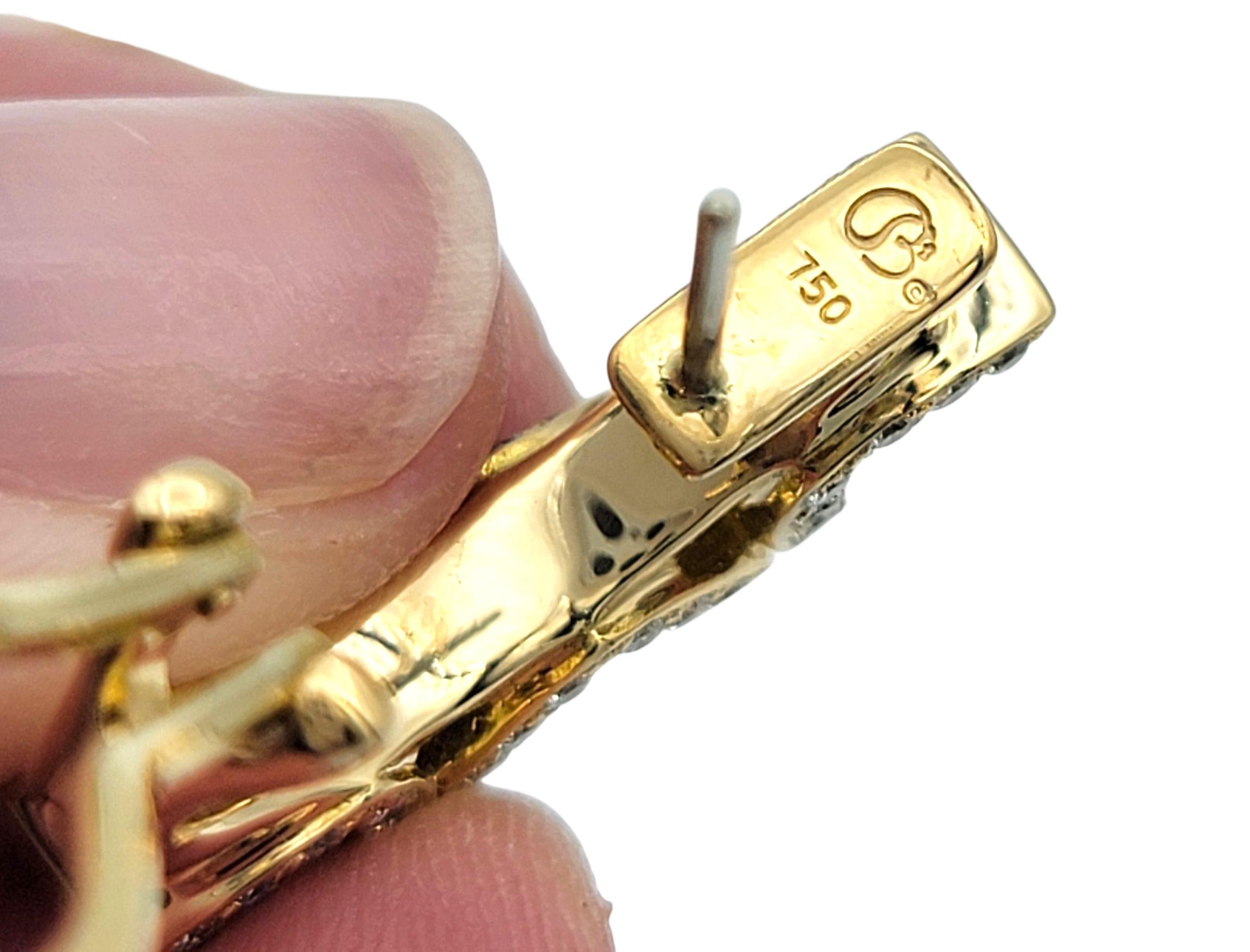 Pendientes de aro J de oro amarillo de 18 quilates con esmeralda zambiana talla oval y diamante en venta 3