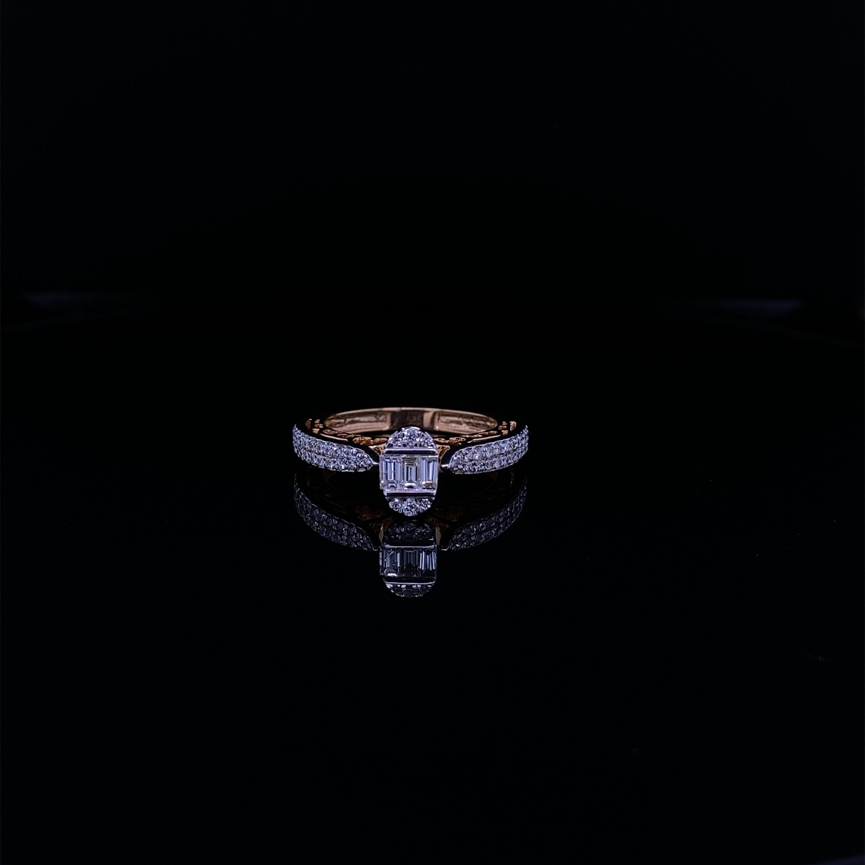 For Sale:  Oval Design Diamond Ring With Illusion Setting in 18k Solid Gold 7