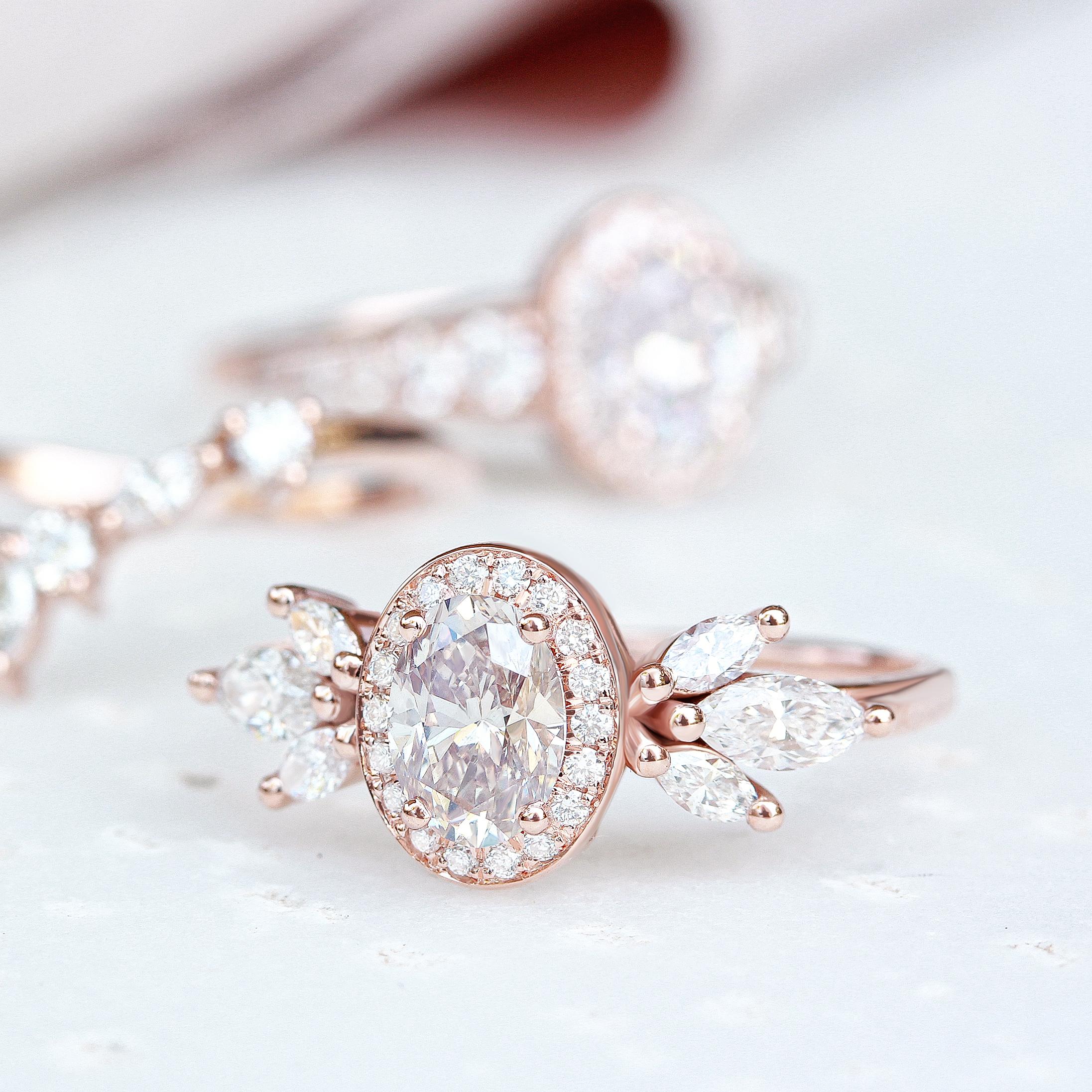 Ovaler Diamant 1,30 Karat Einzigartiger Verlobungsring, „Athena“ (Art déco) im Angebot