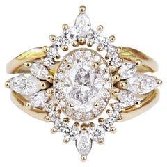 Ovaler Diamant 1,30 Karat Einzigartiger Verlobungsring, „Athena“ und zwei Athena's Armreifen