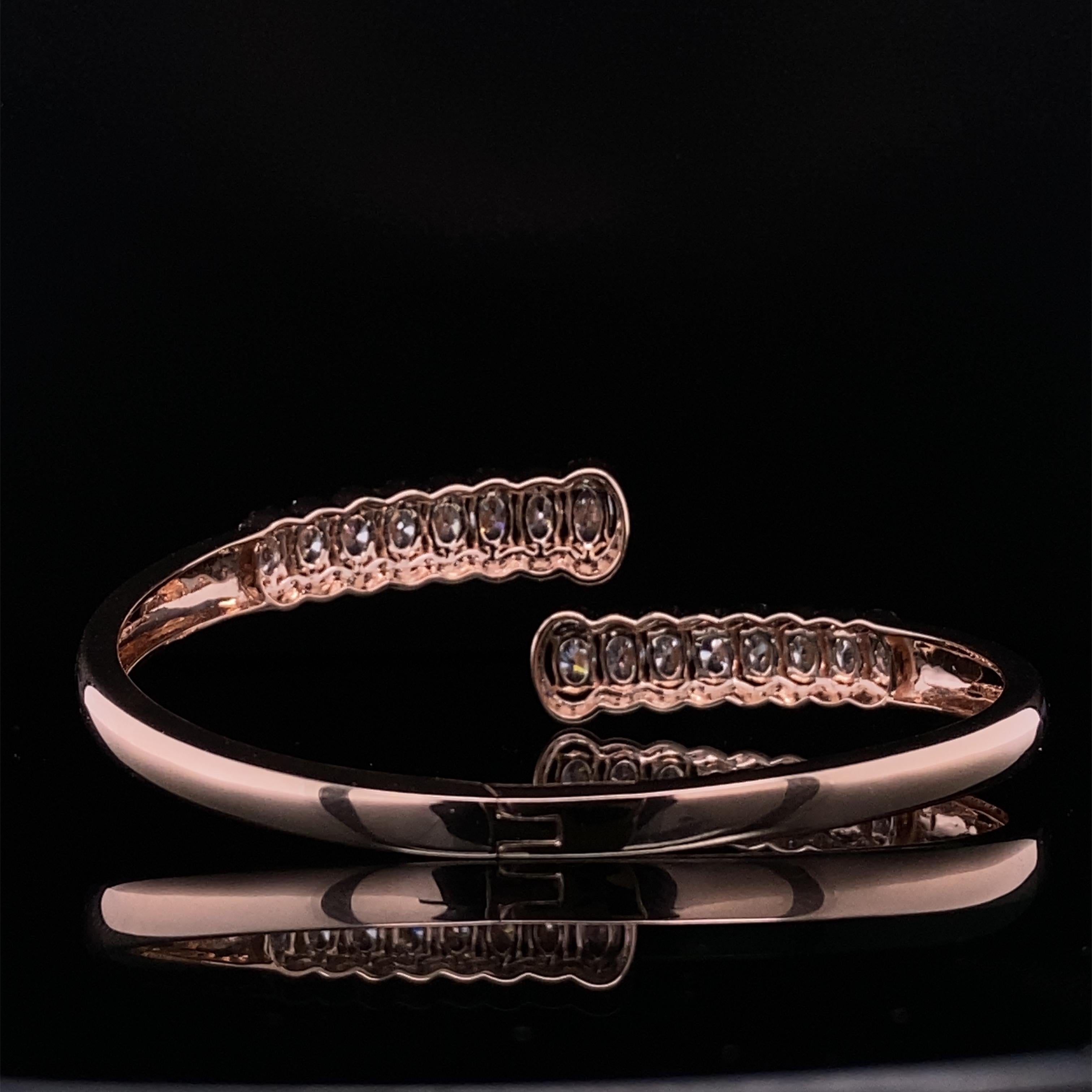 Oval Diamond Bracelet With Ascending Design Cuff in 18k Solid Gold For Sale 2