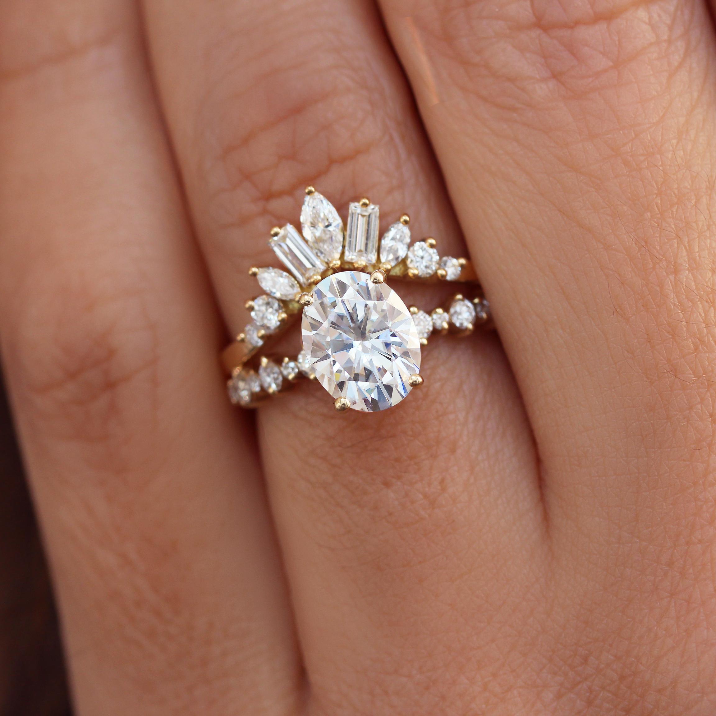 Zeitlos & klassisch Oval Diamant Verlobungsring 