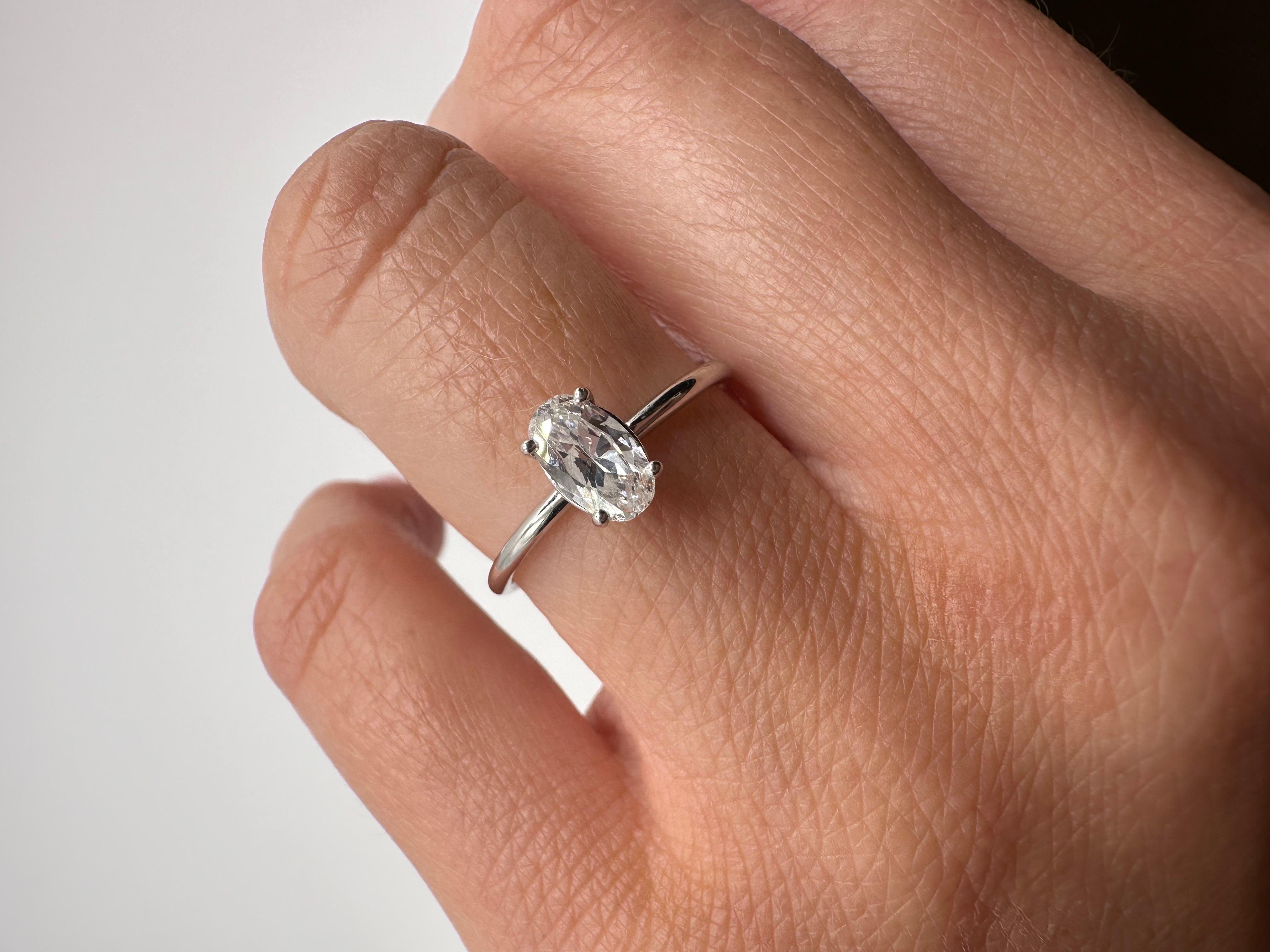 Oval Cut Oval diamond engagement ring 0.50ct 14KT white gold solitaire diamond ring For Sale