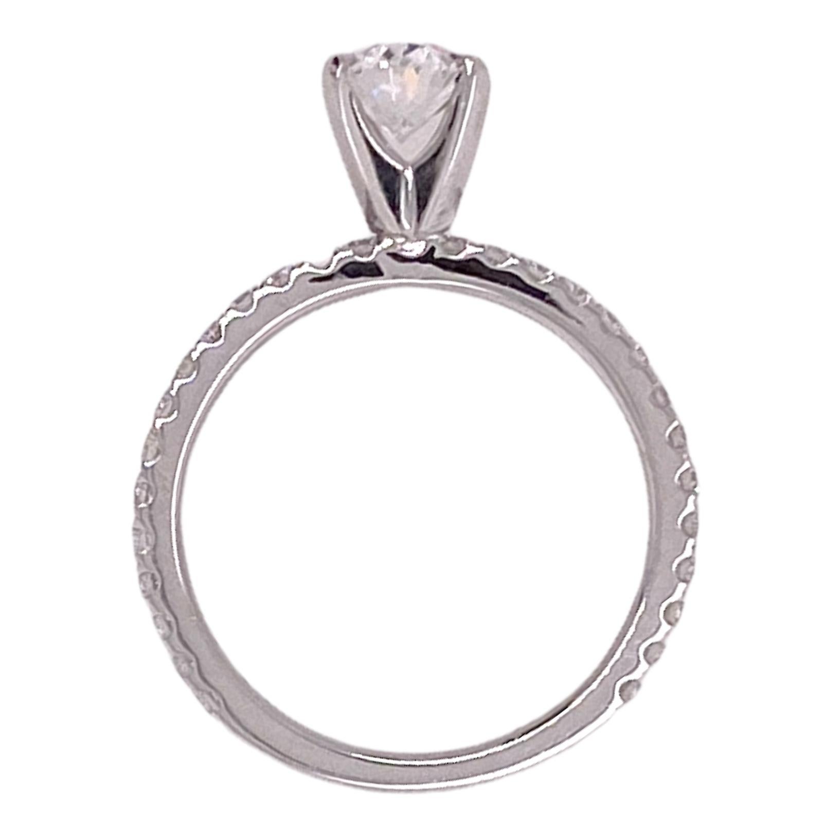 Oval Diamond Engagment Ring 18 Karat White Gold Diamond GIA Certified Diamond In New Condition In Boca Raton, FL