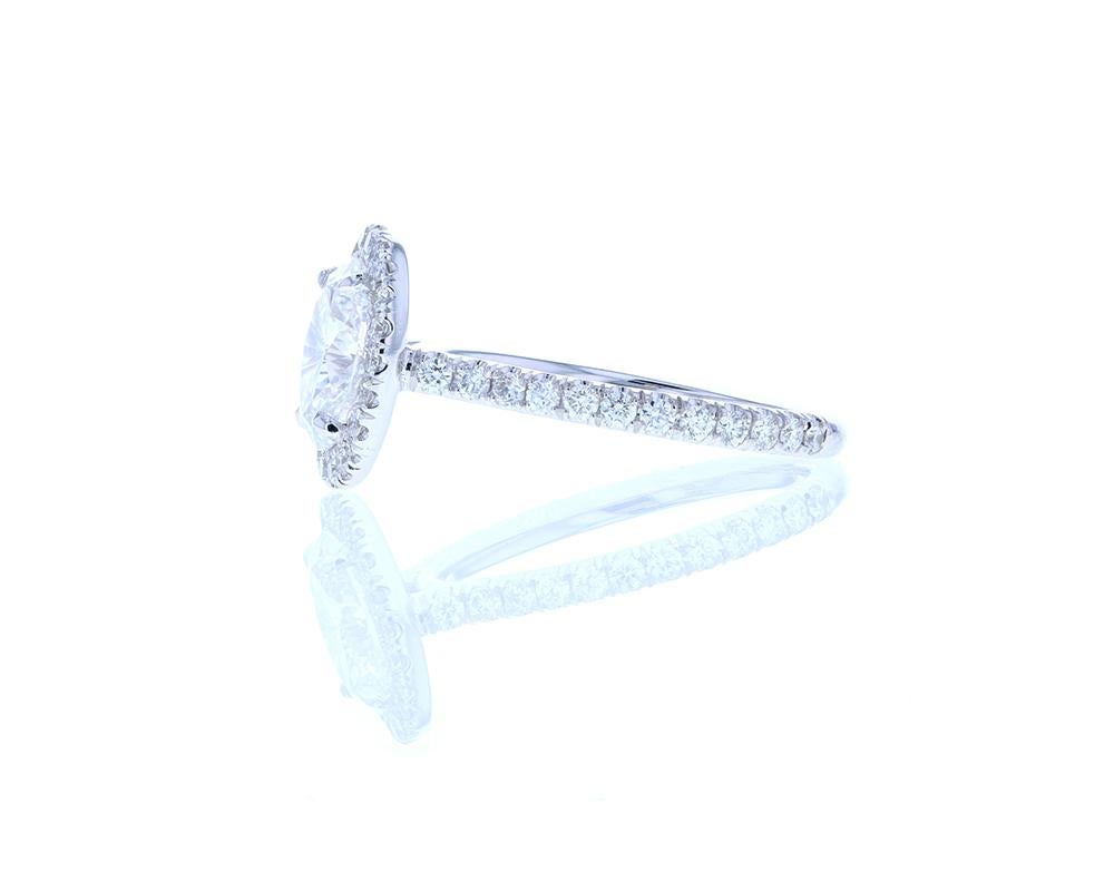 flat oval engagement rings