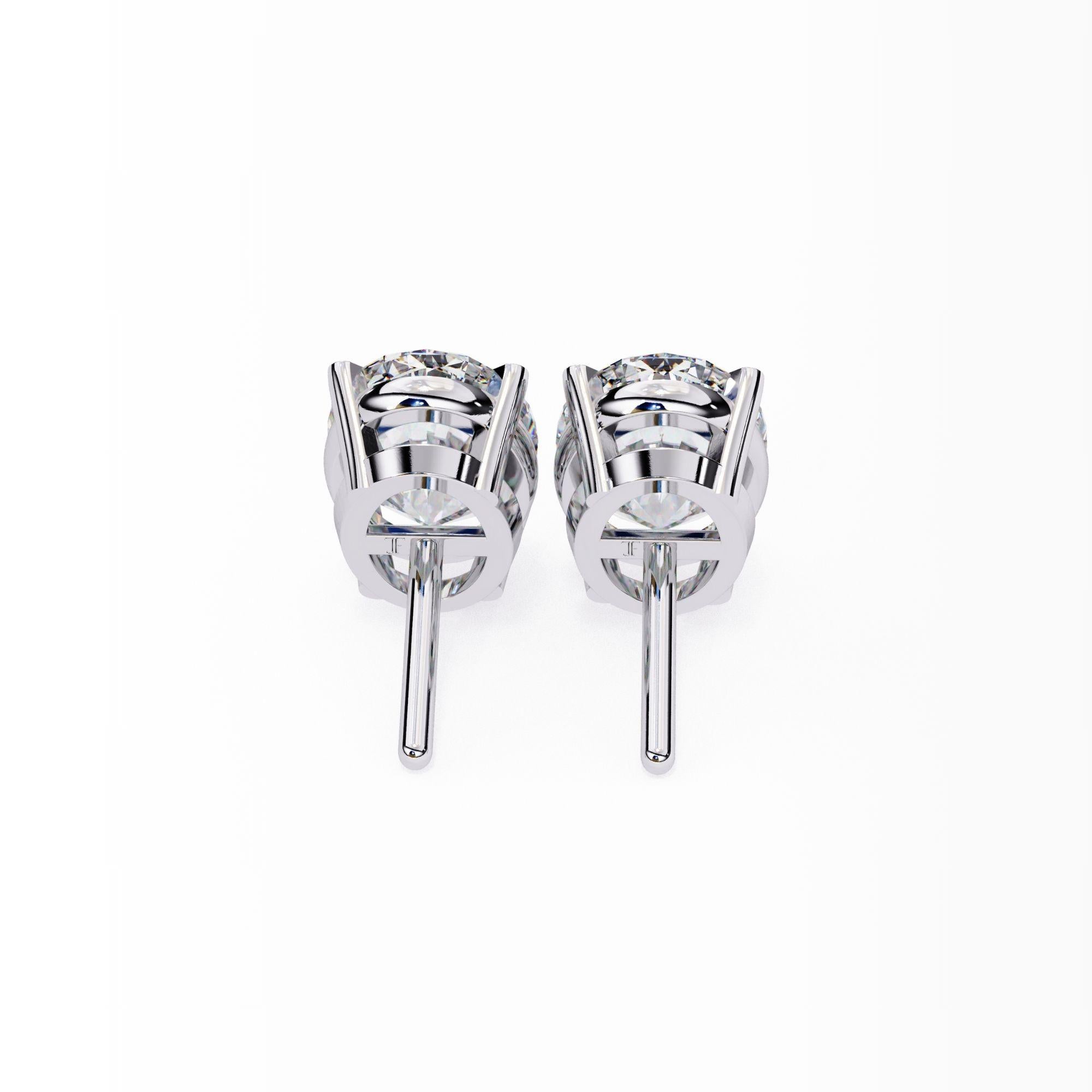 Modern Oval Diamond Studs, 0.40 Carats TW, 14K Solid Gold, Everyday Studs, Pushback For Sale