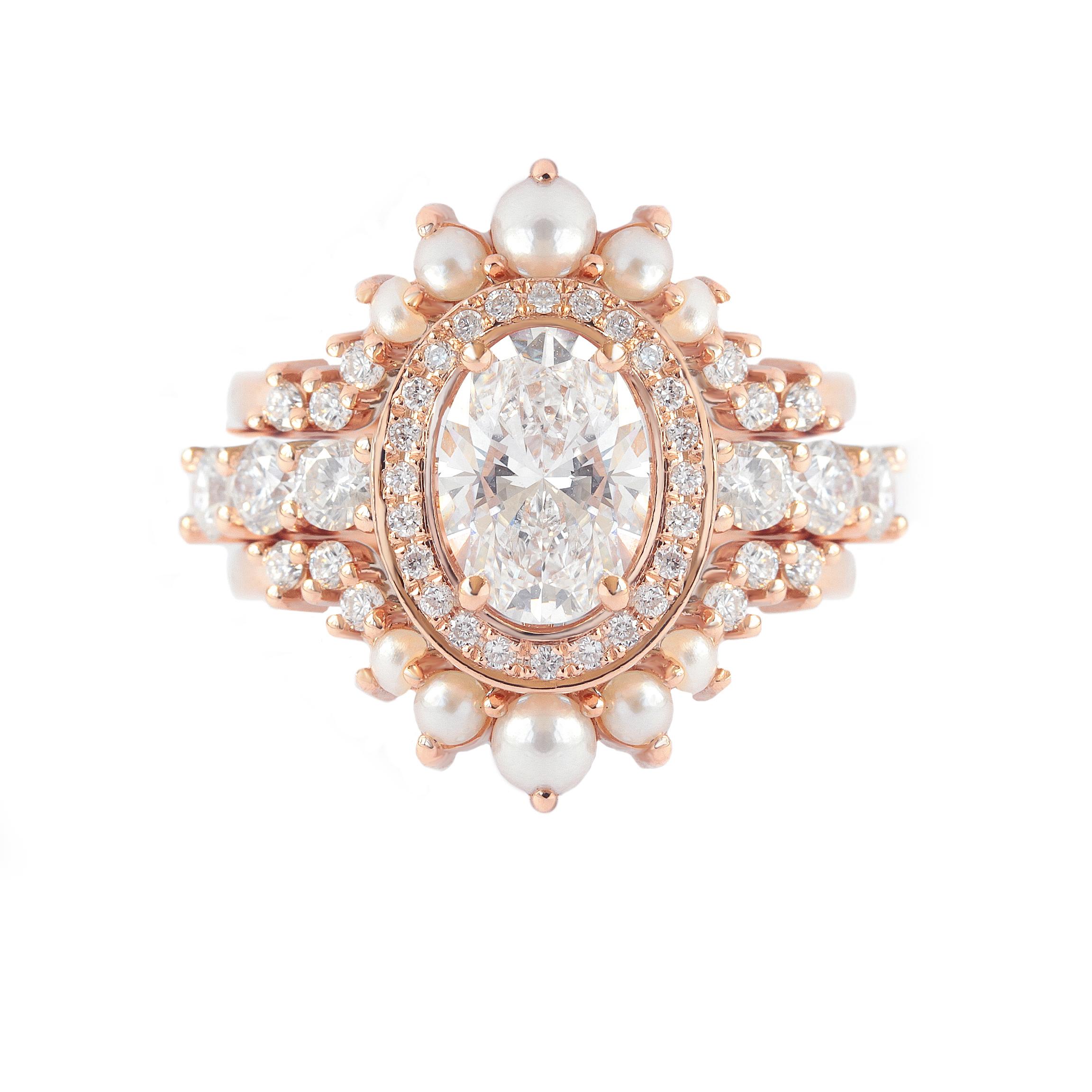 Einzigartiger Verlobungsring mit ovalem Diamant und Perlenbesatz, Dreier-Ring (Ovalschliff) im Angebot