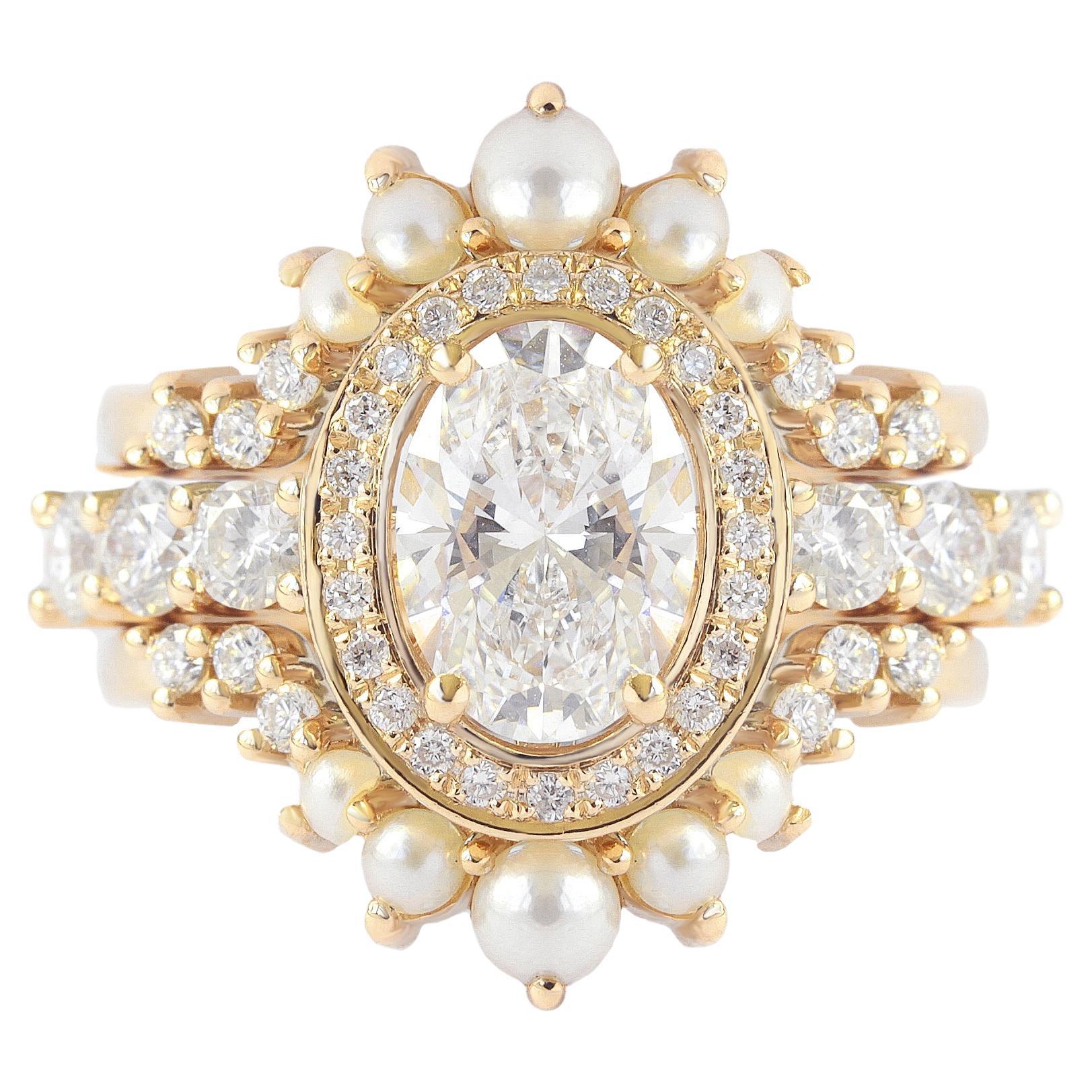 Einzigartiger Verlobungsring mit ovalem Diamant und Perlenbesatz, Dreier-Ring im Angebot