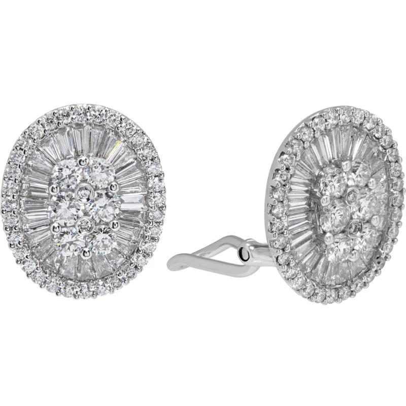 Donna Orecchini ovali con diamanti in oro bianco in vendita
