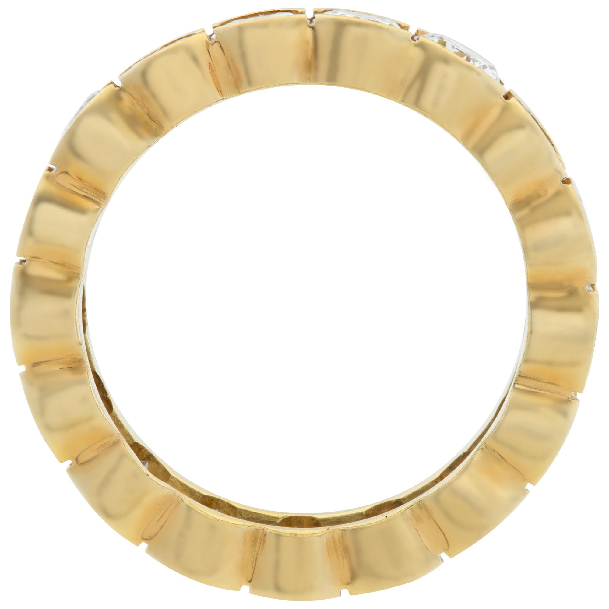 Women's Oval Diamonds Cut 18k Yellow Gold Eternity Band For Sale