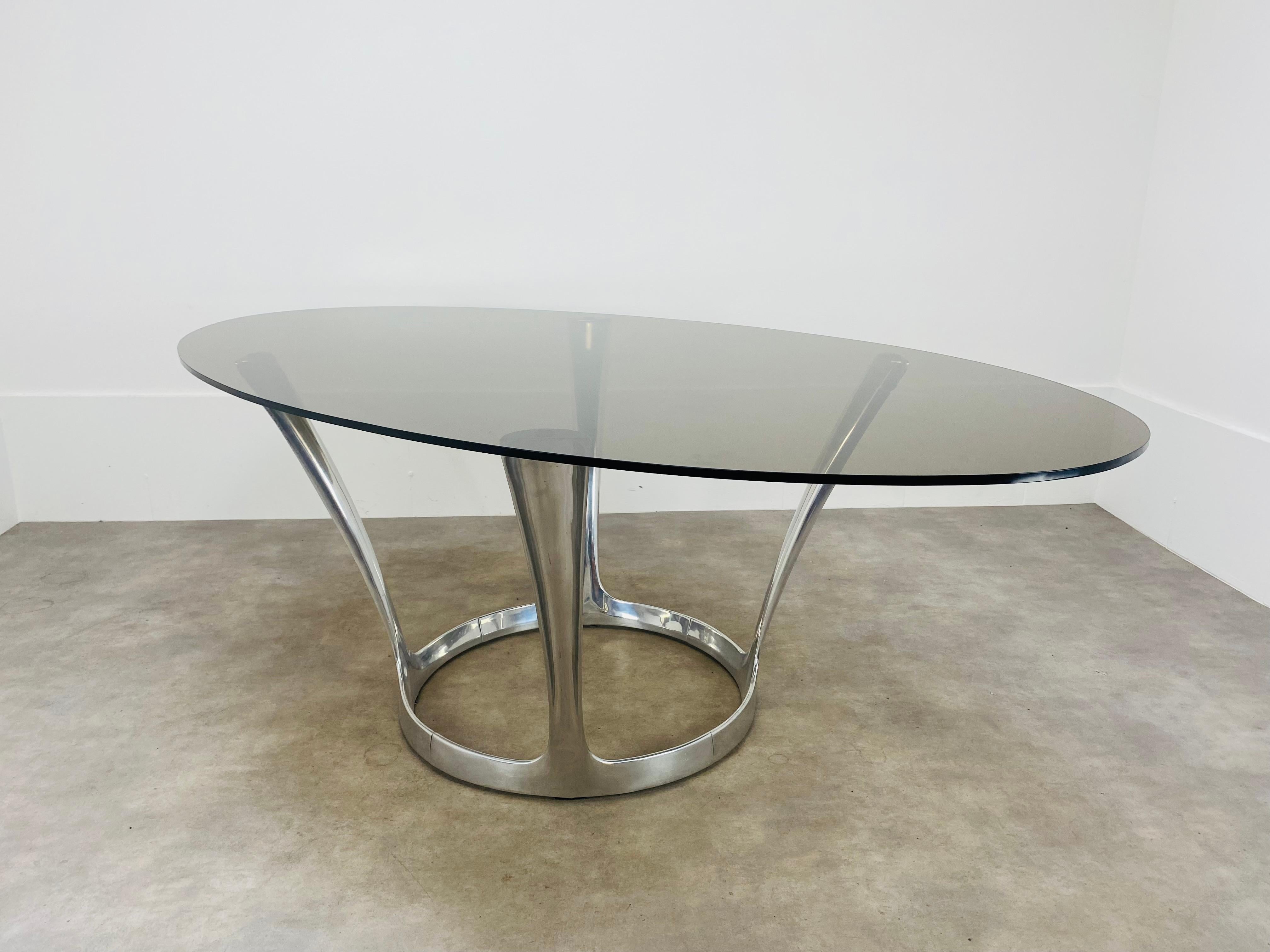 Aluminum Oval dining room table by Michel Charron, glass and aluminium  For Sale