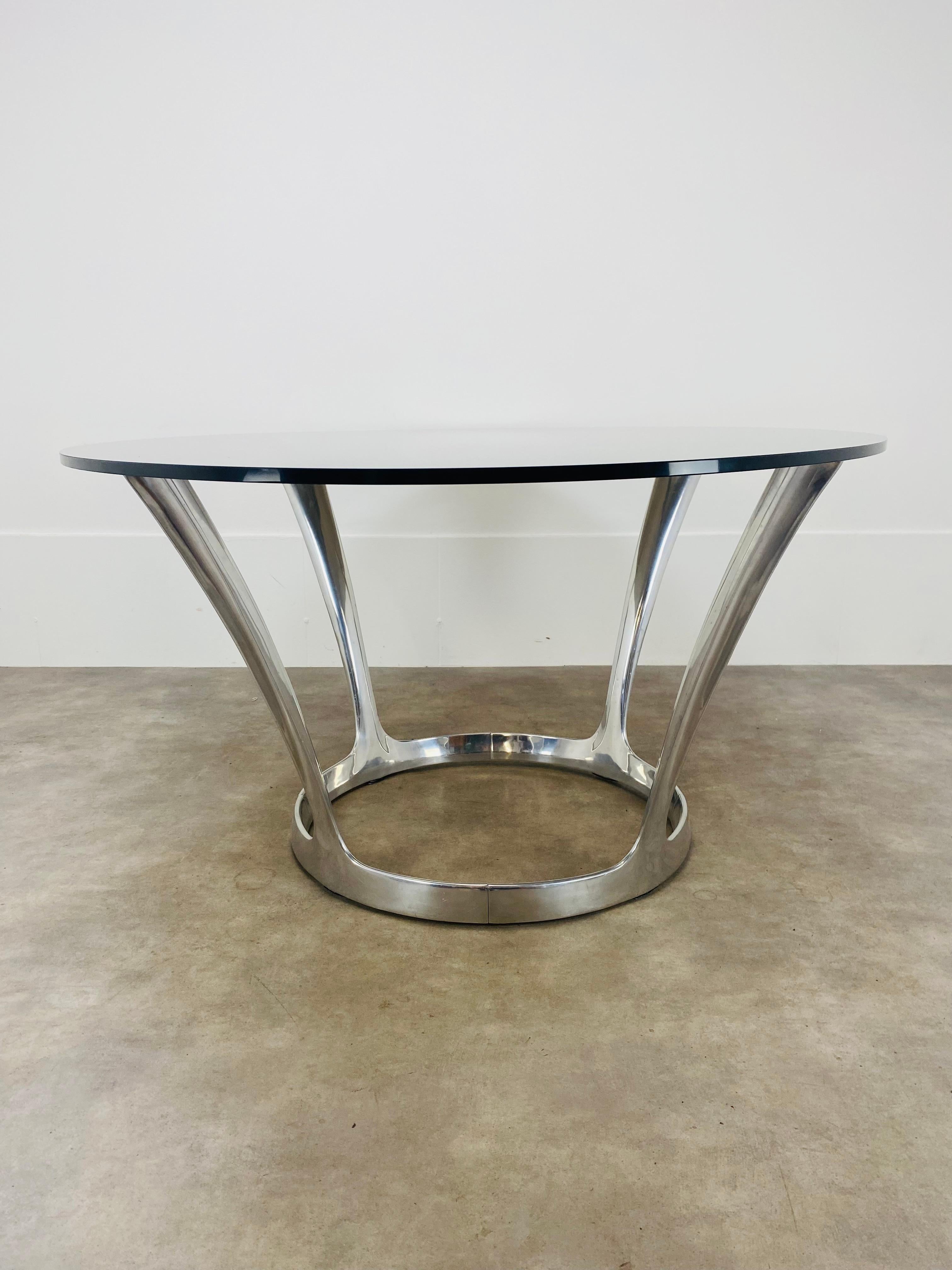 Oval dining room table by Michel Charron, glass and aluminium  For Sale 1