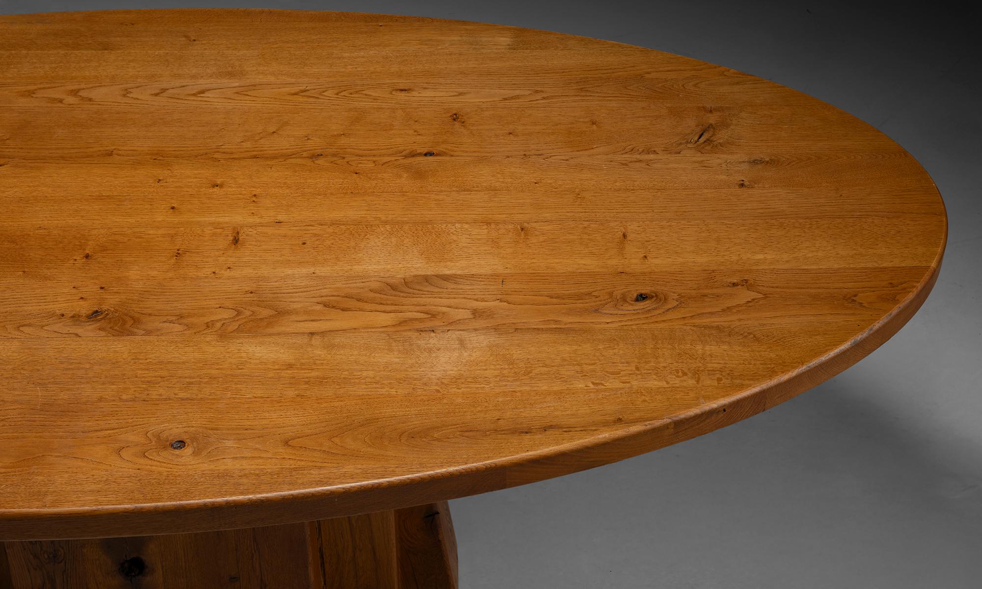 Mesa de comedor ovalada, Bélgica circa 1980 Belga en venta