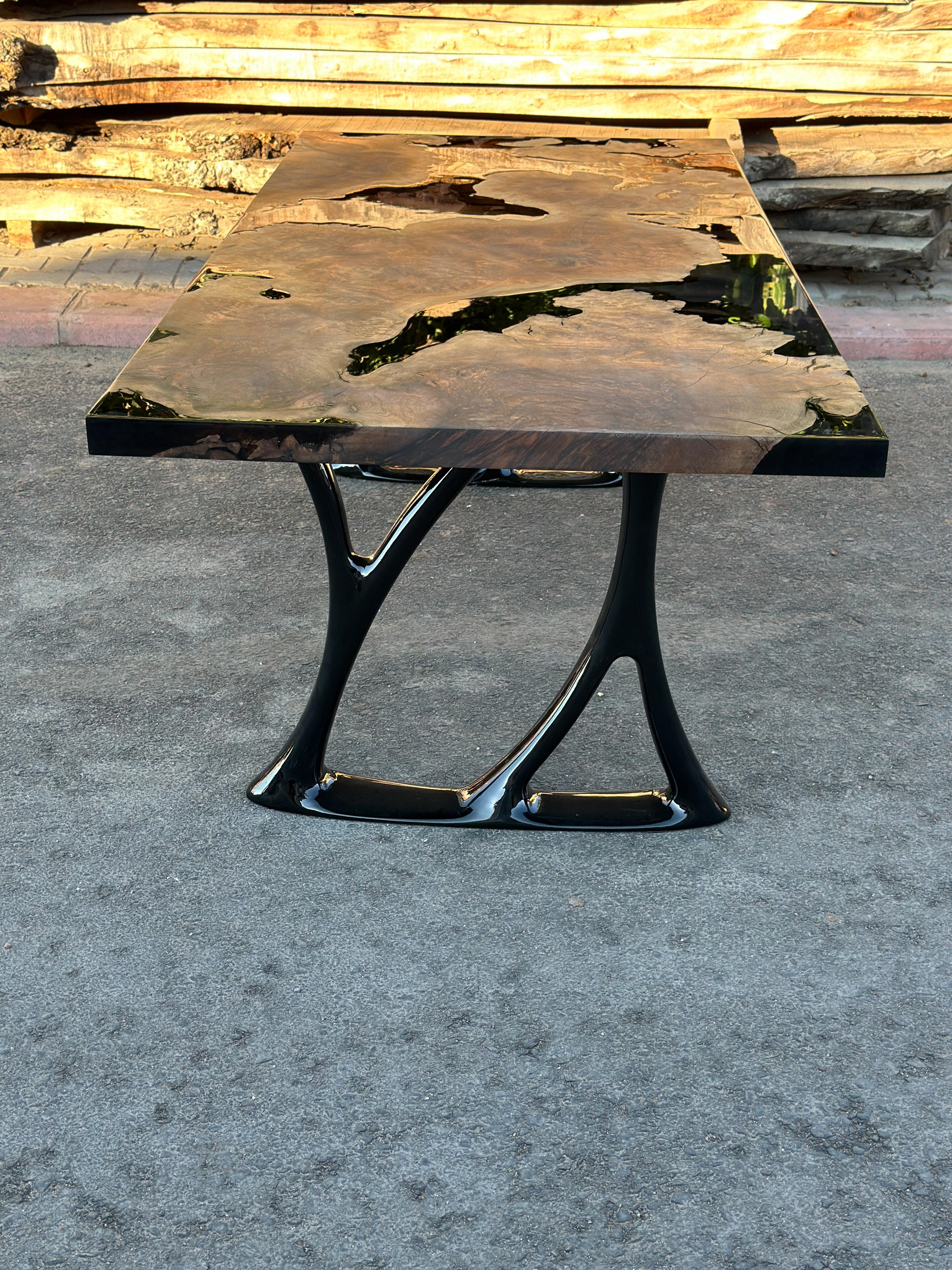 Rectangular Dining Table - Black Resin River Root Walnut Wood Table For Sale 4