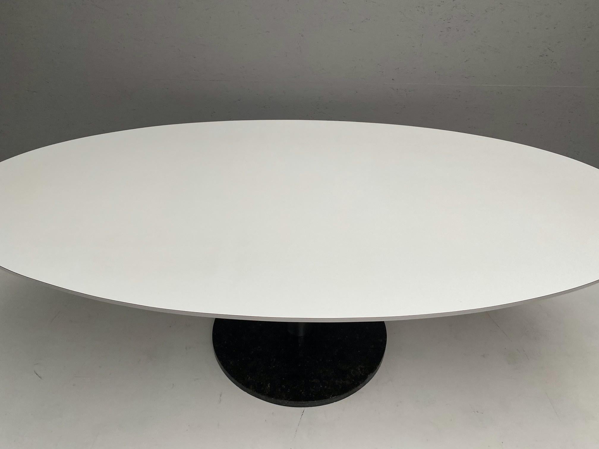 Belgian Mid-Century Modern Oval Dining Table by Alfred Hendrickx