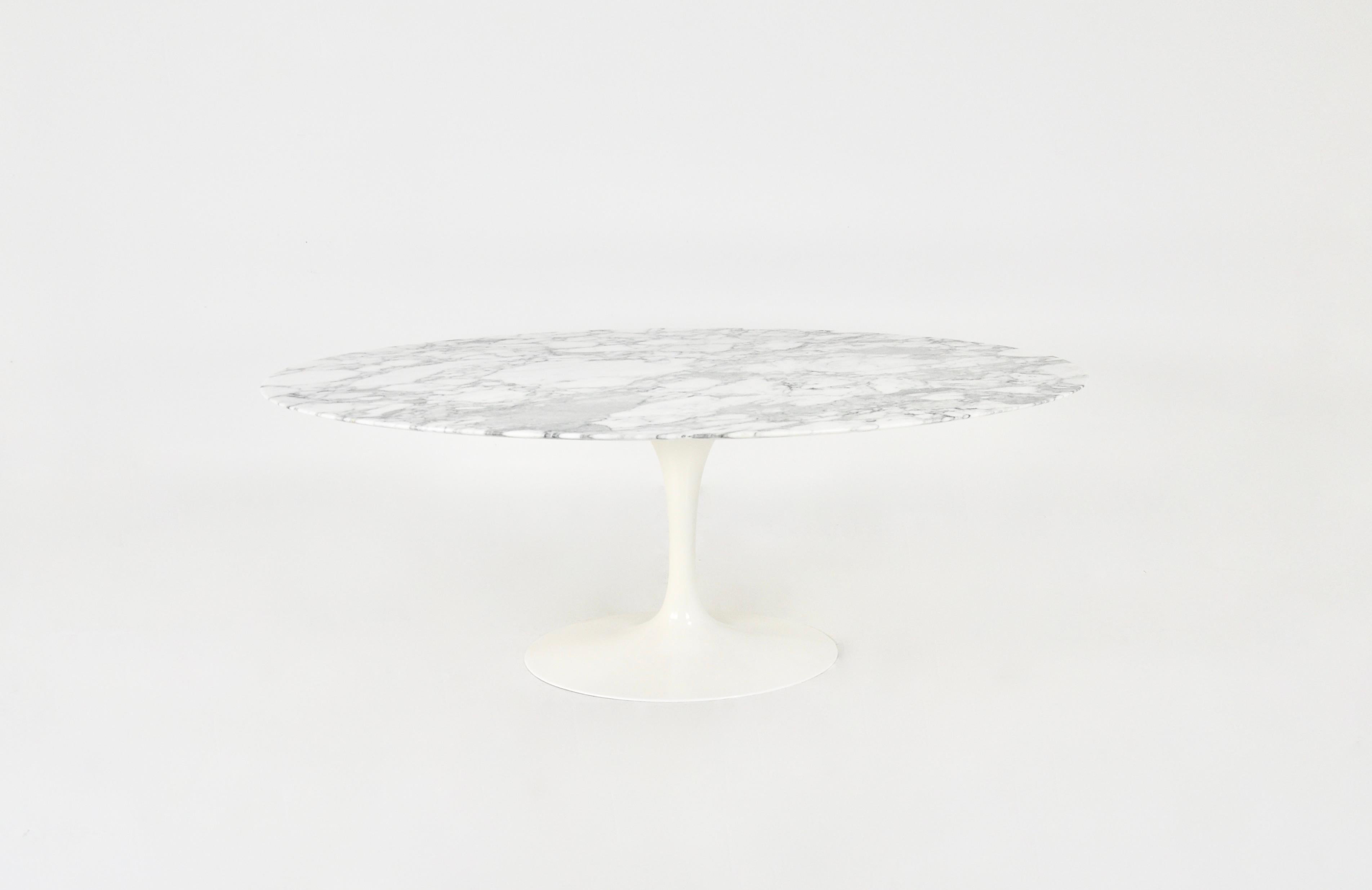Mid-Century Modern Oval Dining table by Eero Saarinen for Knoll international, 1960s