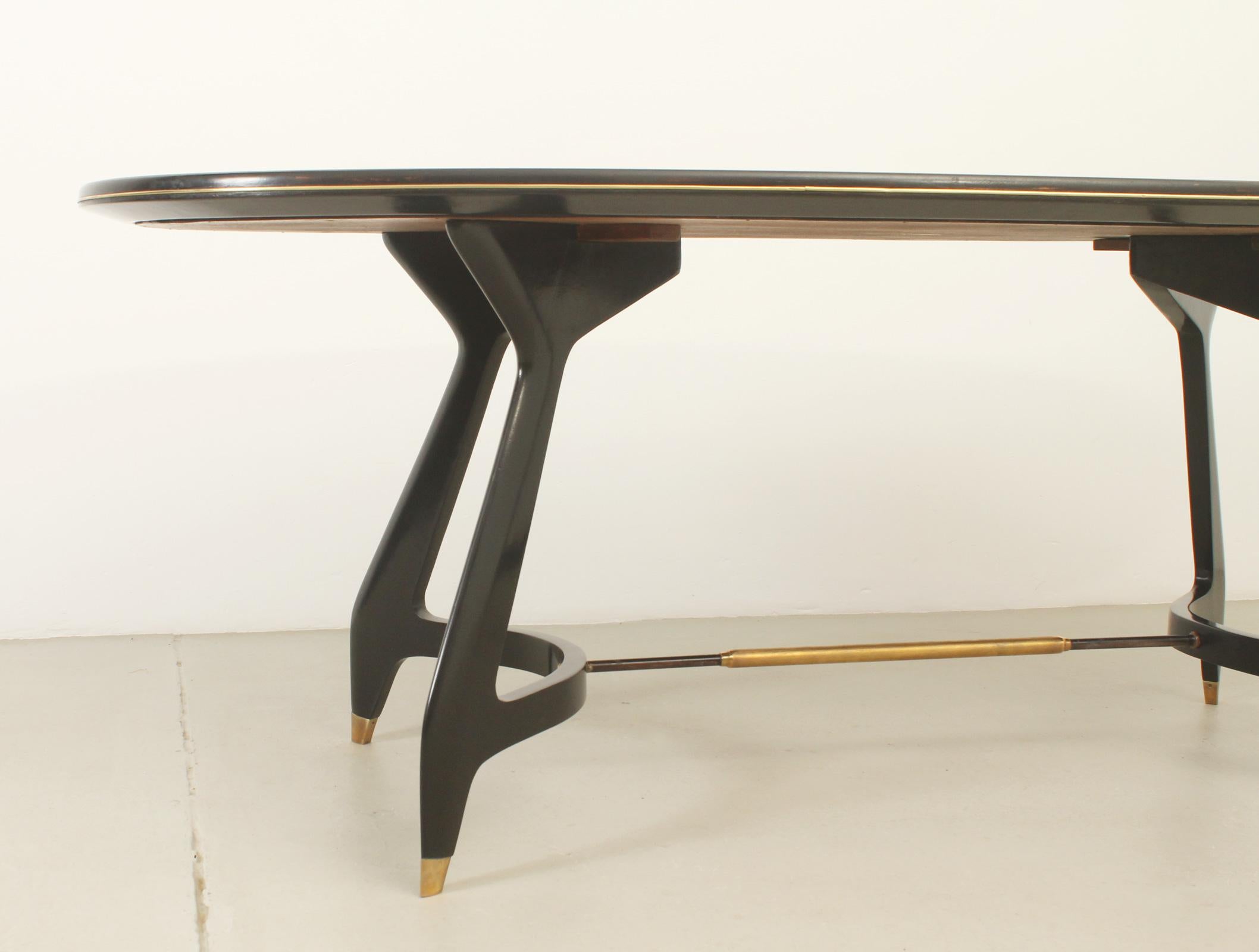 Oval Dining Table by Vittorio Dassi, Italy, 1950's For Sale 7