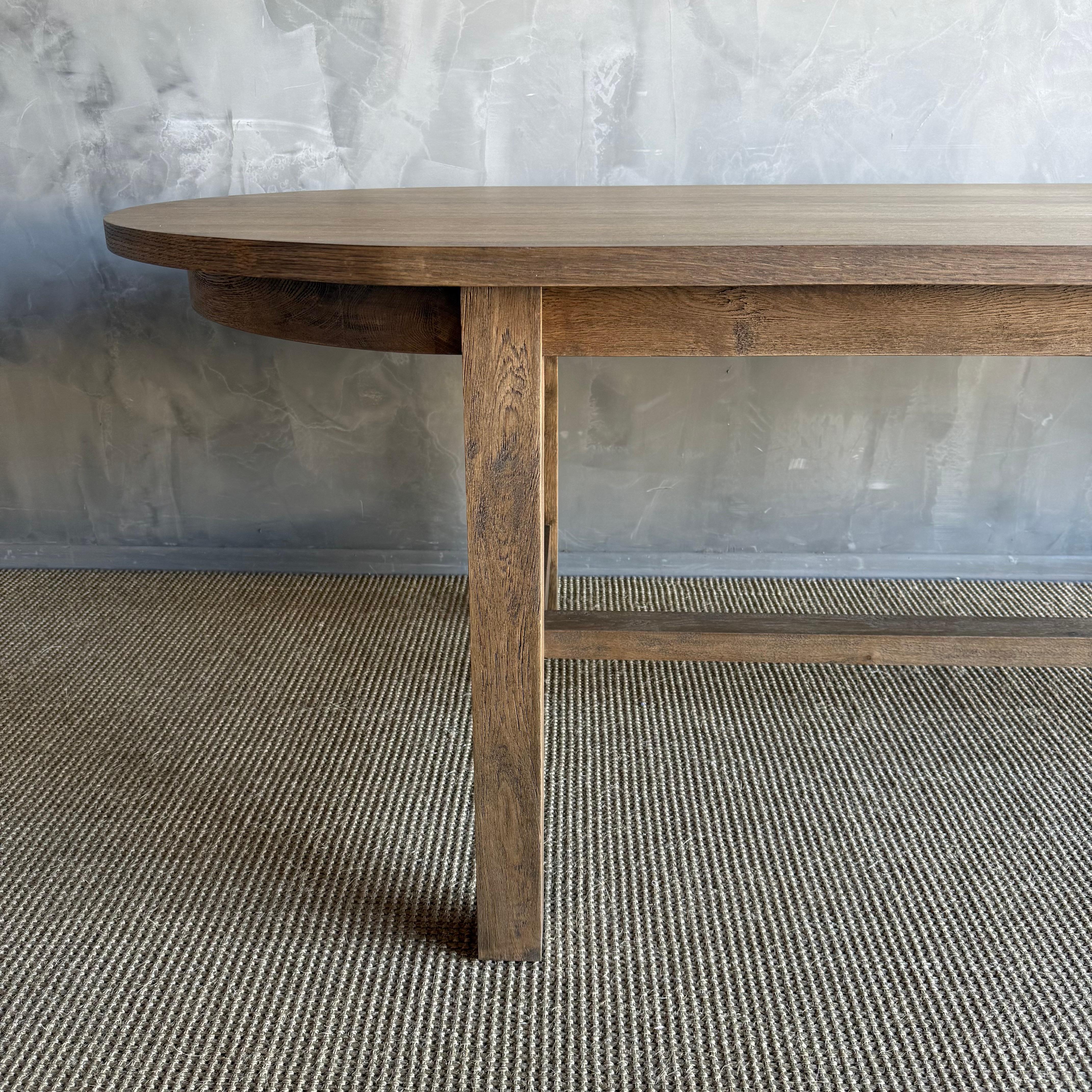 Oval Dining Table in Natural White Oak - Montana Brown In New Condition For Sale In Old Town Orange, CA