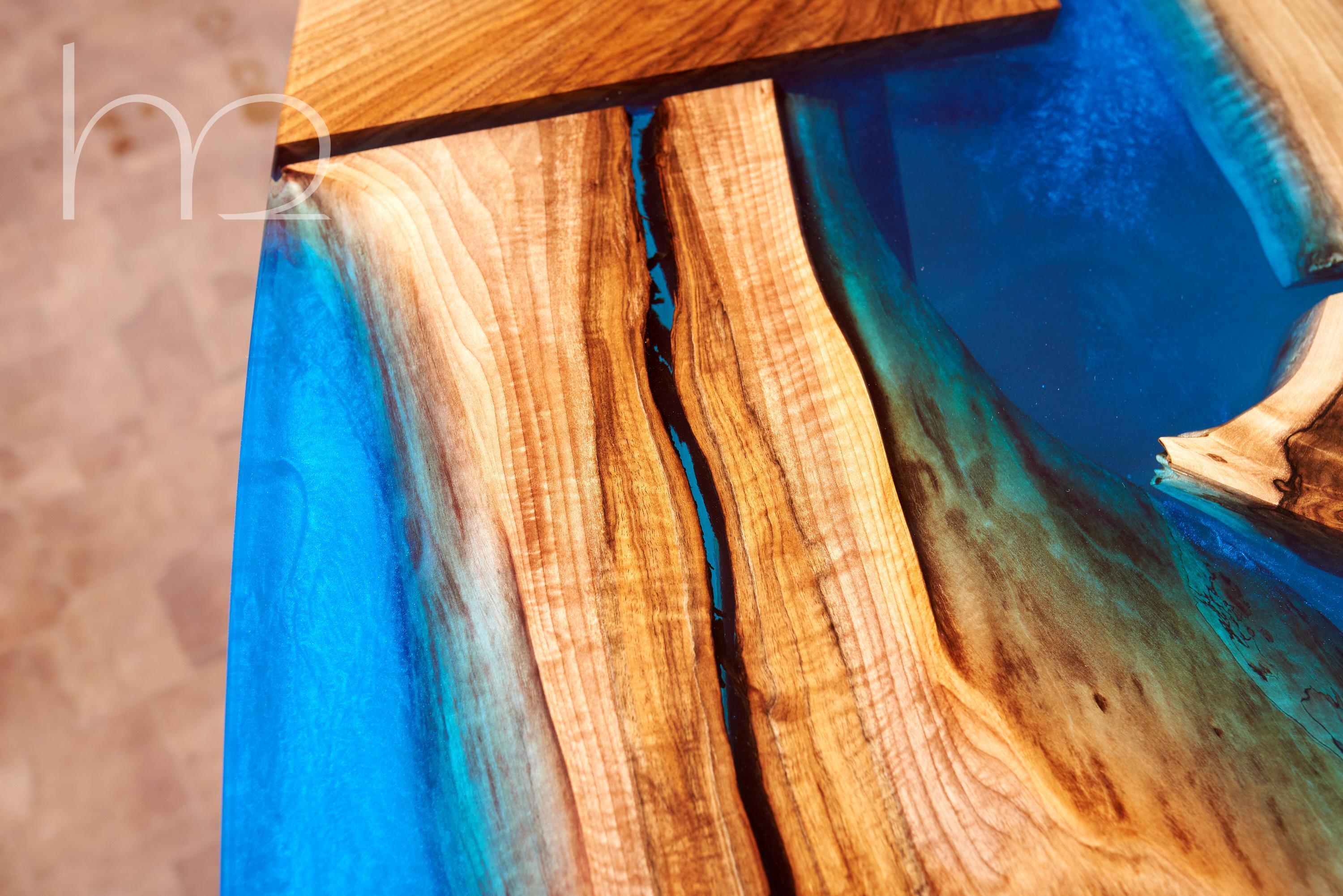 Ovaler Esstisch Modern Contemporary Esstisch Kunstharz Holz Handgefertigte Tische (Europäisch) im Angebot