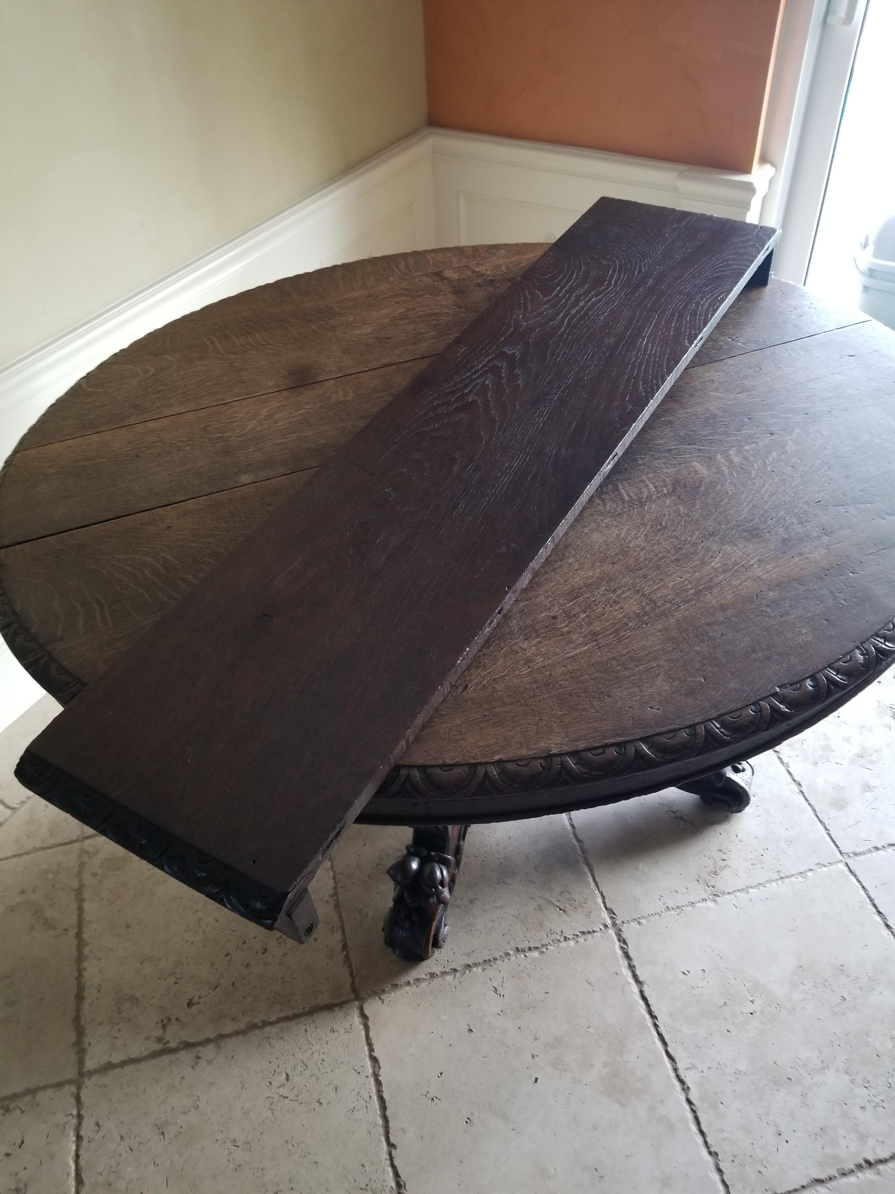 19th Century Oval Dining Table with Carved Pedestal Base