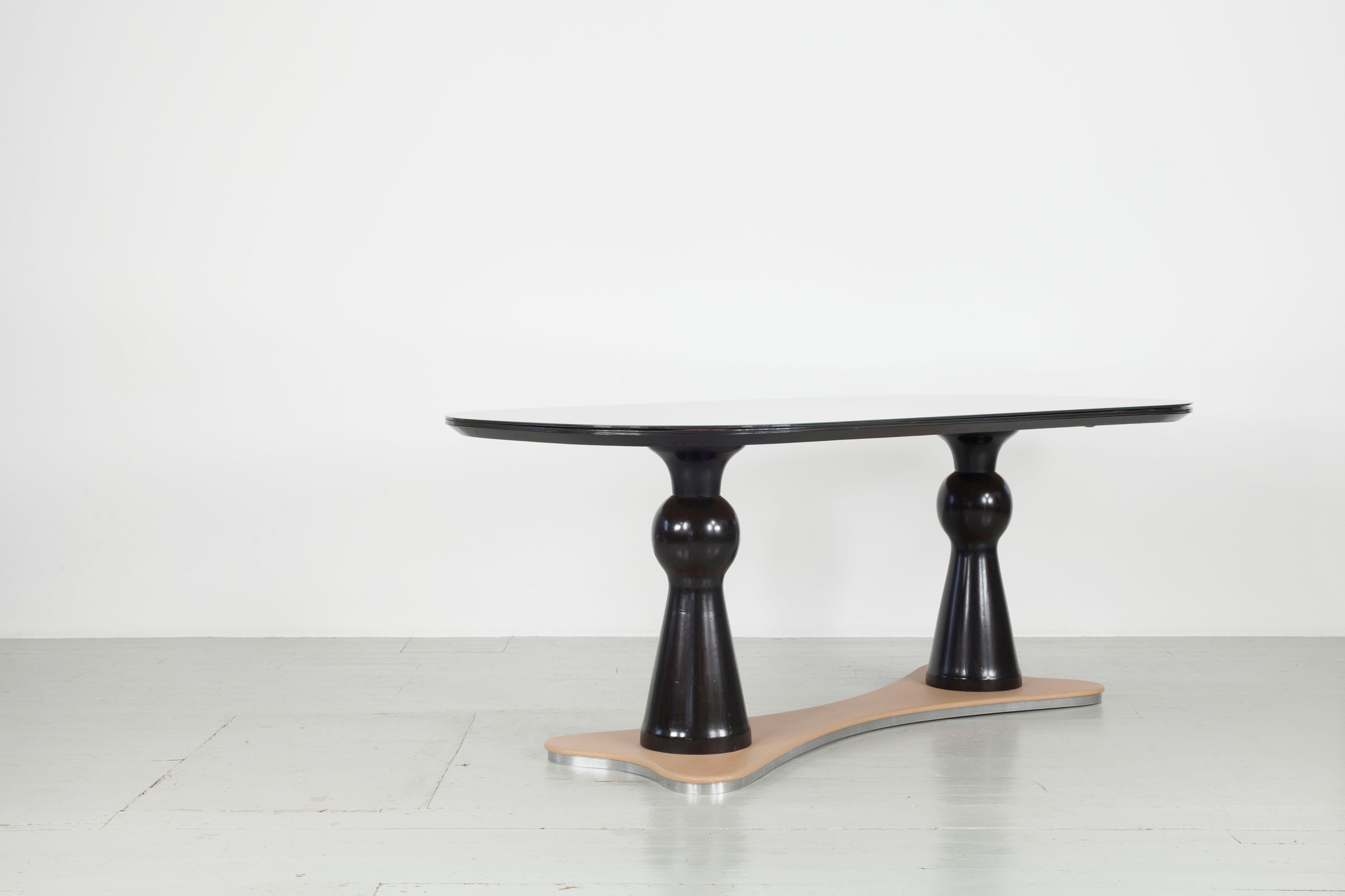 Aluminum Oval Dining Table with Glasstop from the Italian 40s