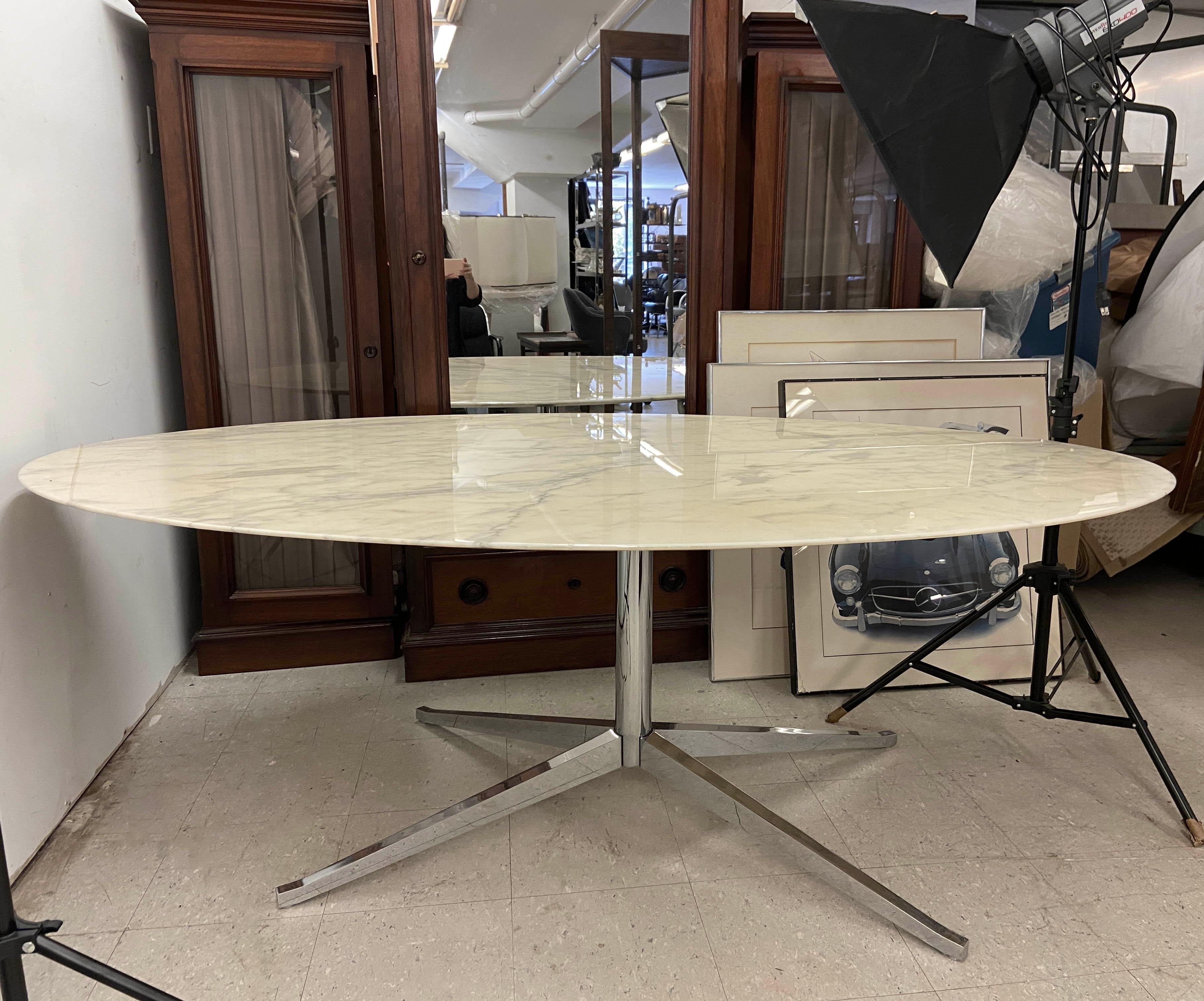 Mid-20th Century Oval Dining Table with Marble Top by Florence Knoll