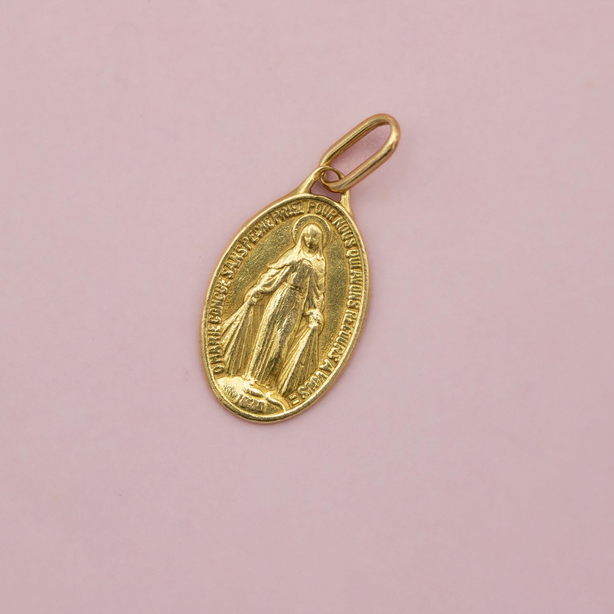 Modern Oval Double sided Catholic charm medal - 18k solid yellow gold - Virgin Mary