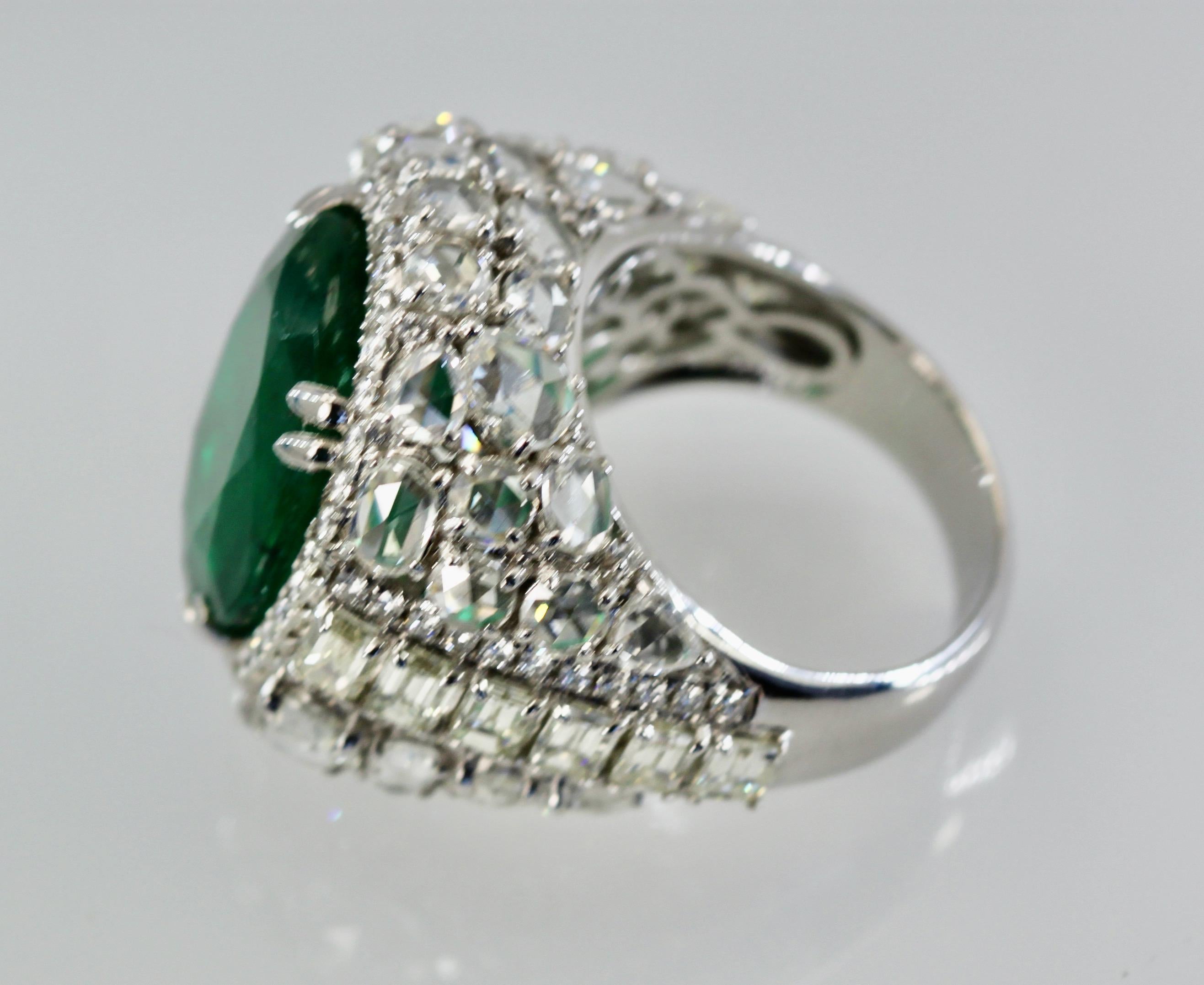 Oval Emerald 12.25 Carat Diamond Surround 8.85 Carat Total Weight 21.10 Carat For Sale 11