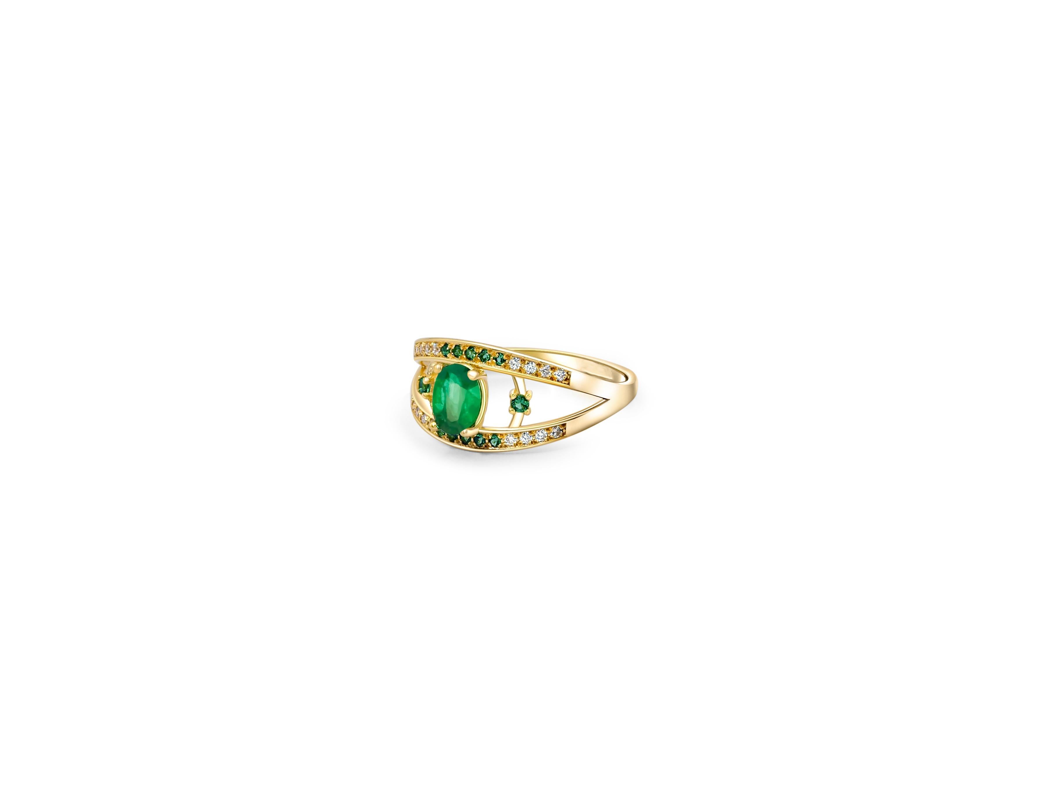 For Sale:  Oval emerald 14k gold ring 3