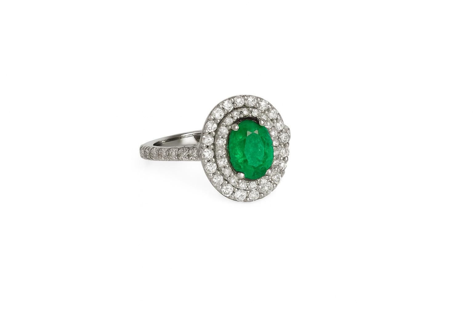 in vendita:  Oval emerald 14k gold ring 5