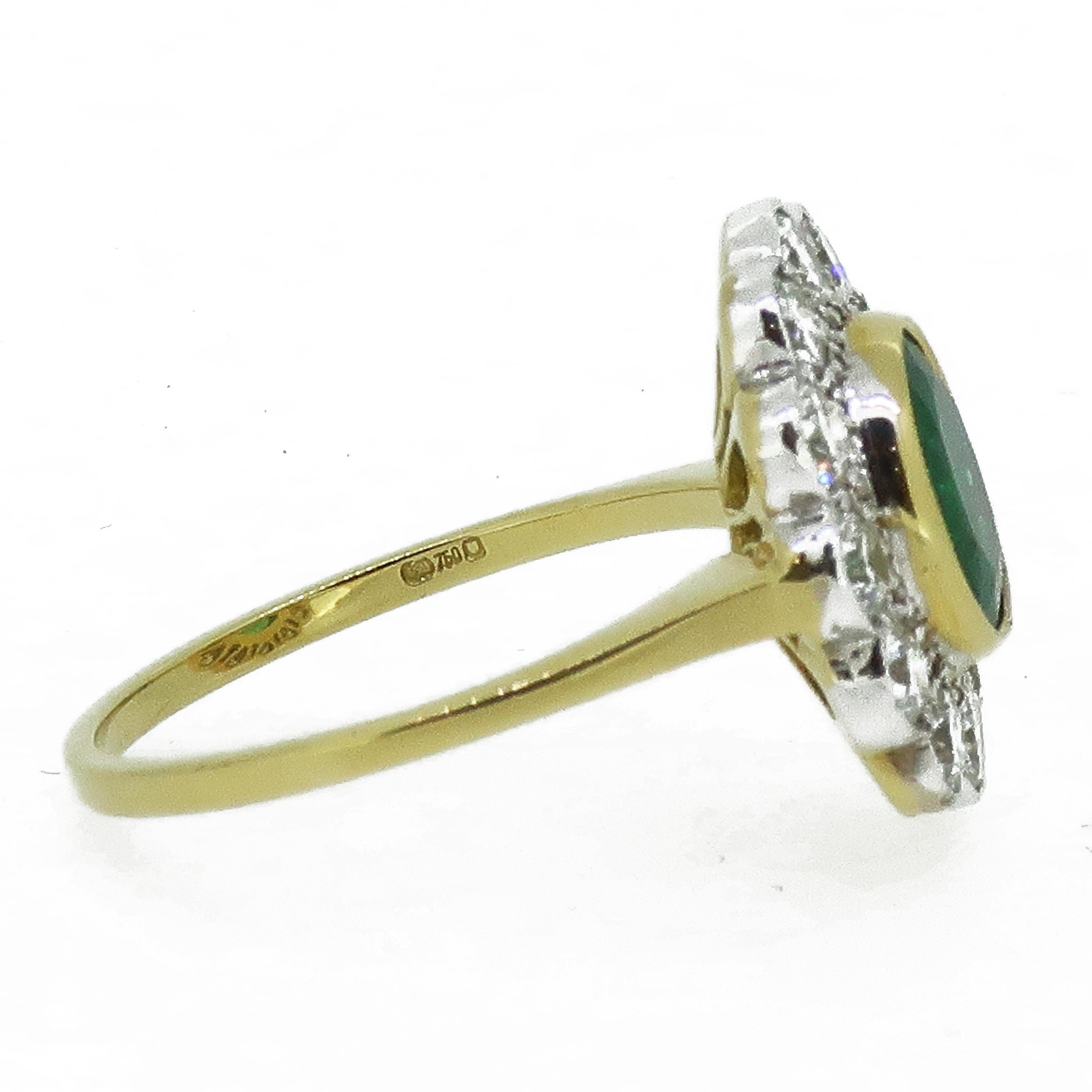 Oval Cut Oval Emerald and Diamond Cluster Ring 18 Karat Yellow and White Gold For Sale