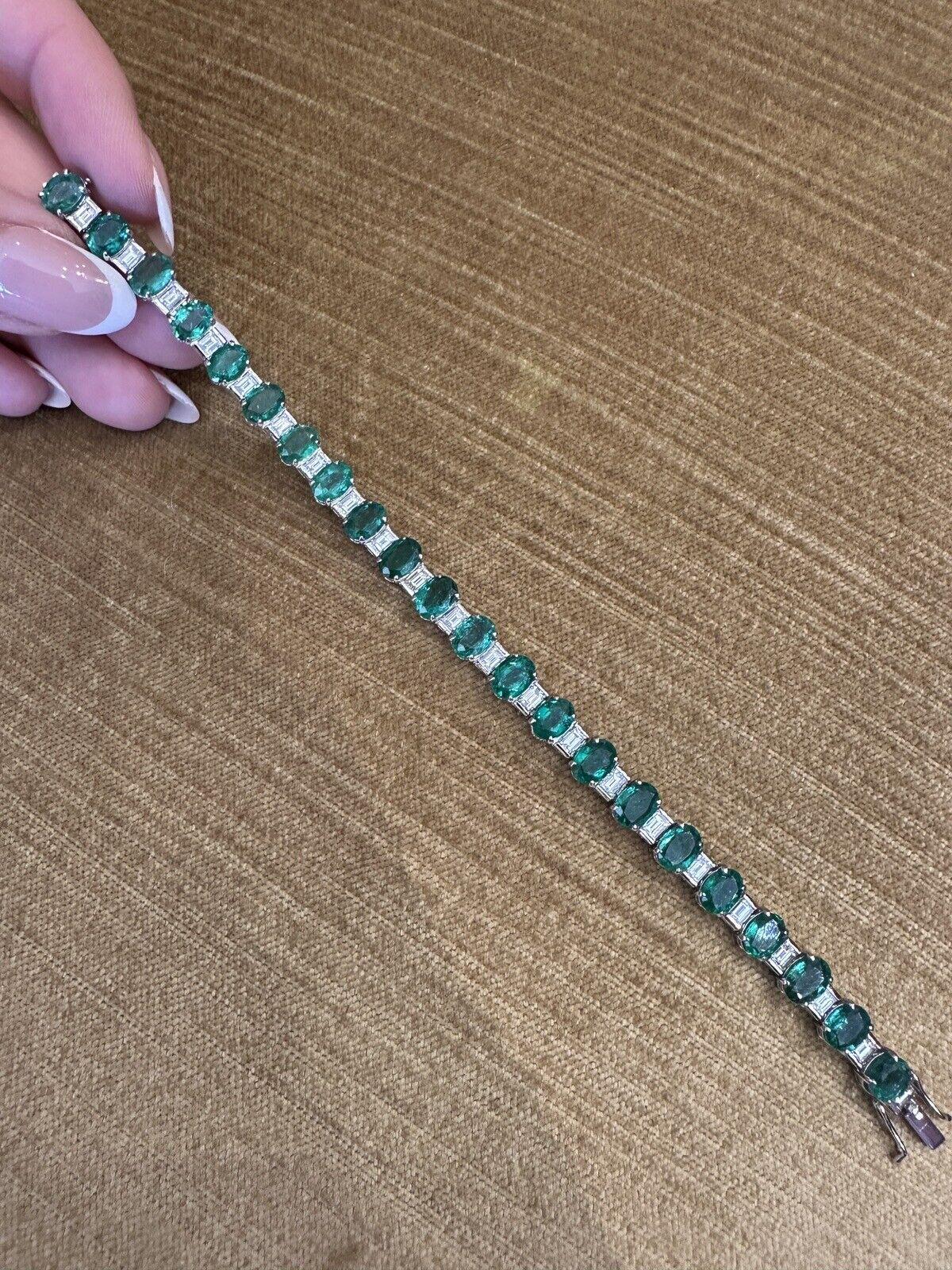 Oval Emerald & Diamond Line Bracelet 19.80 Carat Total Weight in 18k White Gold 

Emerald and Diamond Bracelet features 22 lively green Oval Natural Emeralds with 22 Natural Baguette Diamonds set in 18k White Gold. Bracelet is secured by a tongue