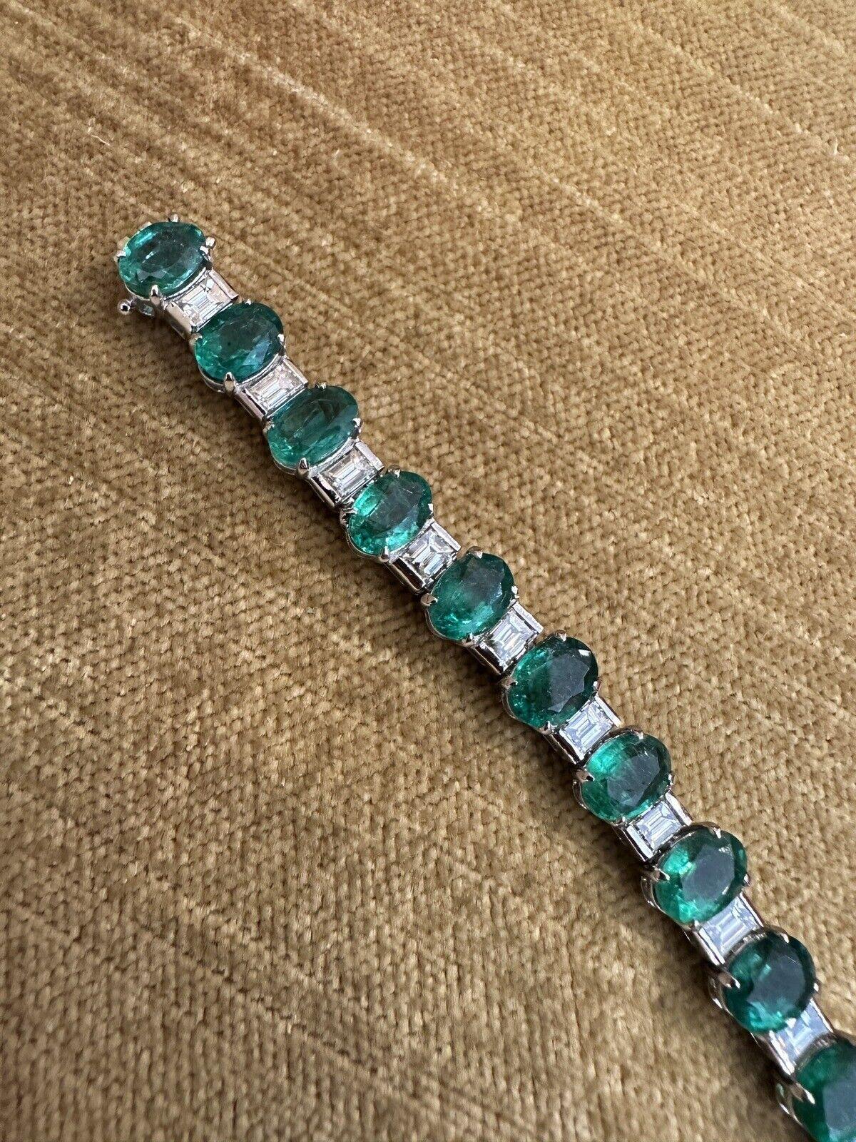 Women's Oval Emerald & Diamond Line Bracelet 19.81 Carat Total Weight in 18k White Gold For Sale