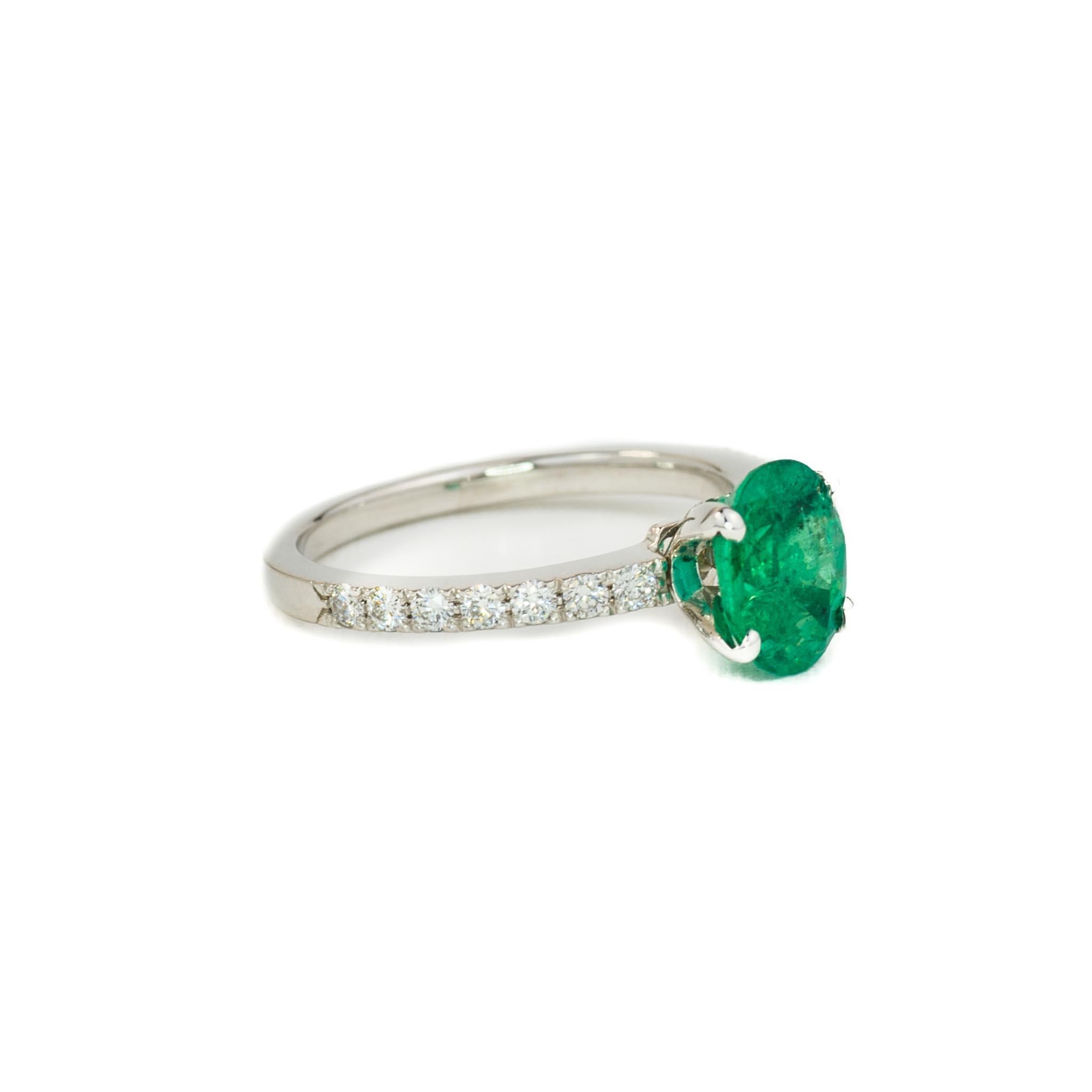 Artist Oval Emerald Engagement Ring, White gold, Solitaire For Sale