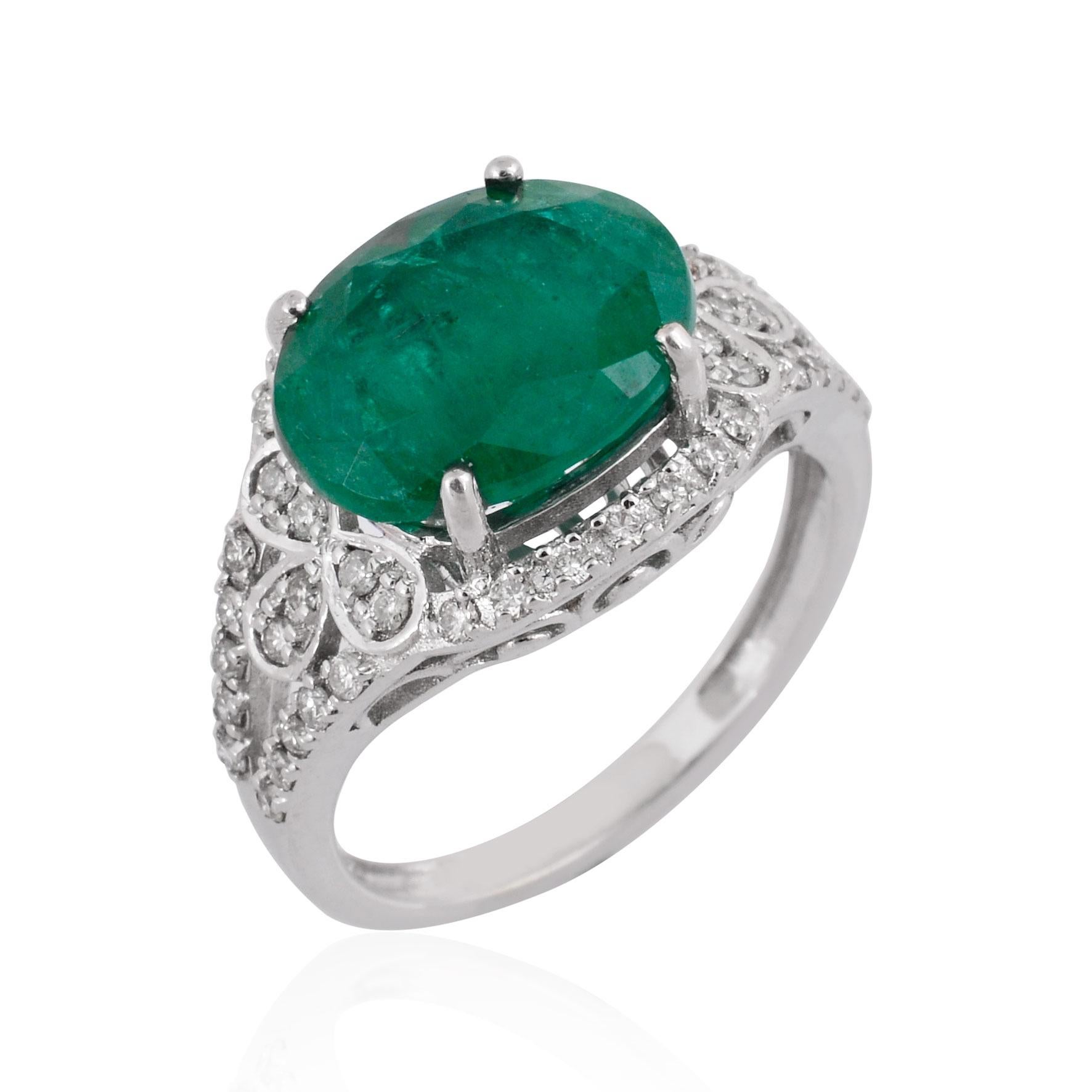 For Sale:  Oval Emerald Gemstone Dome Ring SI Clarity HI Color Diamond 18 Karat White Gold 2