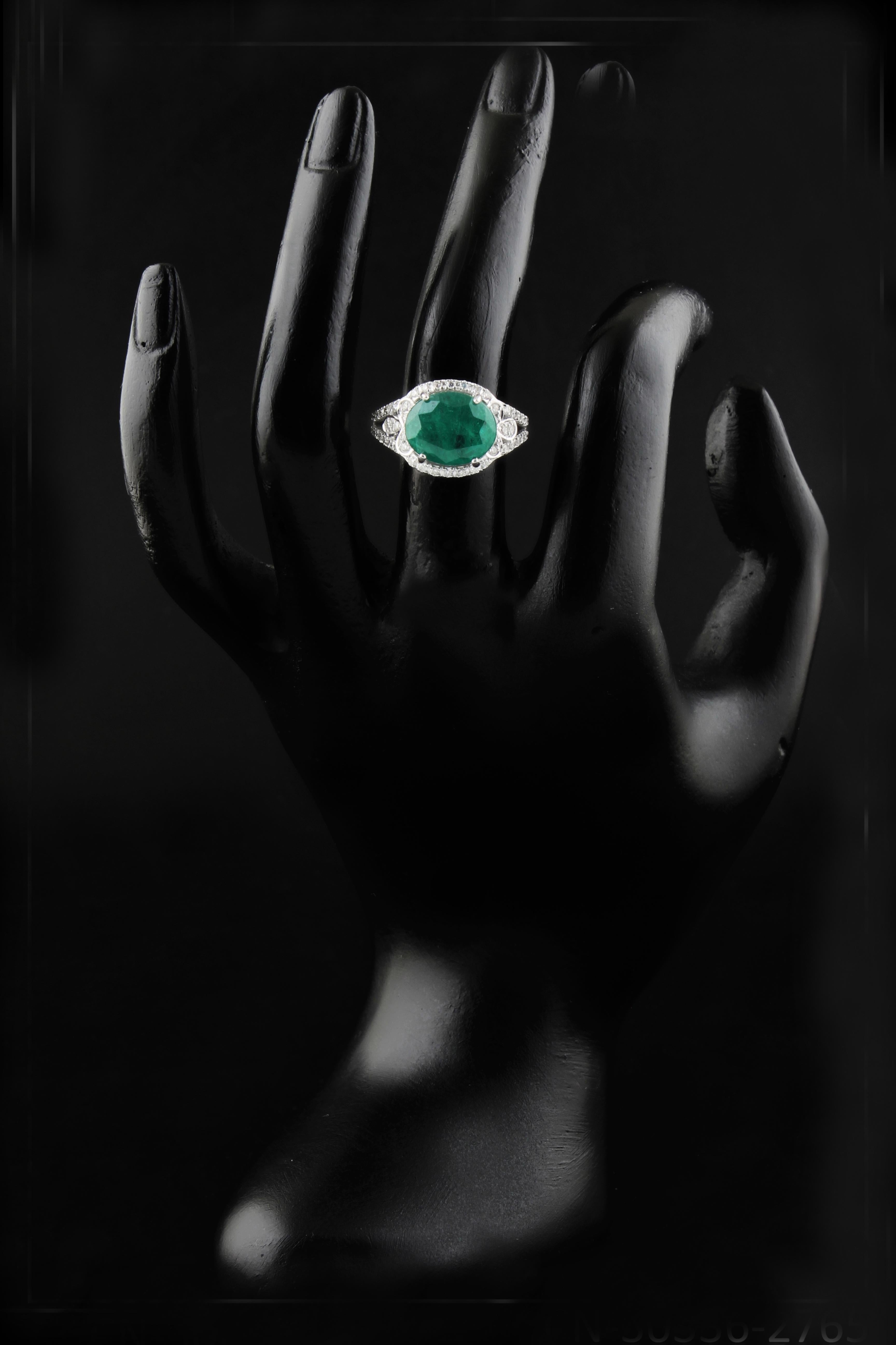 For Sale:  Oval Emerald Gemstone Dome Ring SI Clarity HI Color Diamond 18 Karat White Gold 6