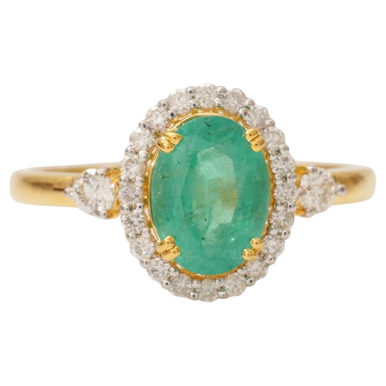 Oval Emerald Halo Natural Diamond Gemstone Ring in 14K Solid Gold (Certified) For Sale