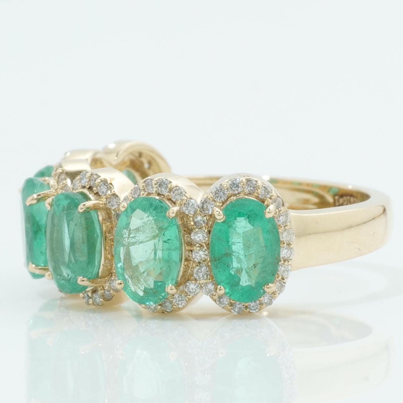 Ovaler Smaragd-Halo-Diamantring aus 14k massivem Gold (zertifiziert) Damen im Angebot