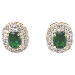 Boucles d'oreilles en or massif 14k avec émeraude ovale et halo de diamant (certifié)
